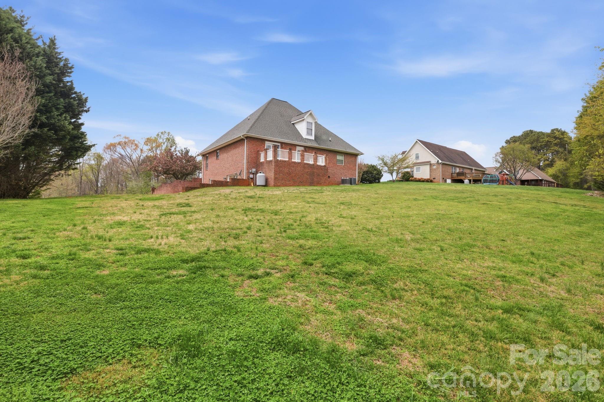 5518 Land Harbour Drive — Granite Falls