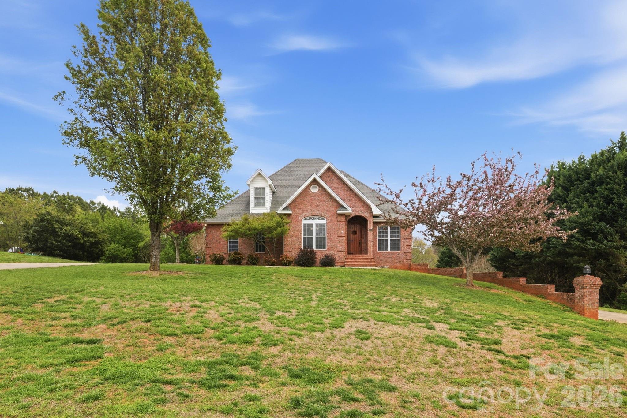 5518 Land Harbour Drive — Granite Falls