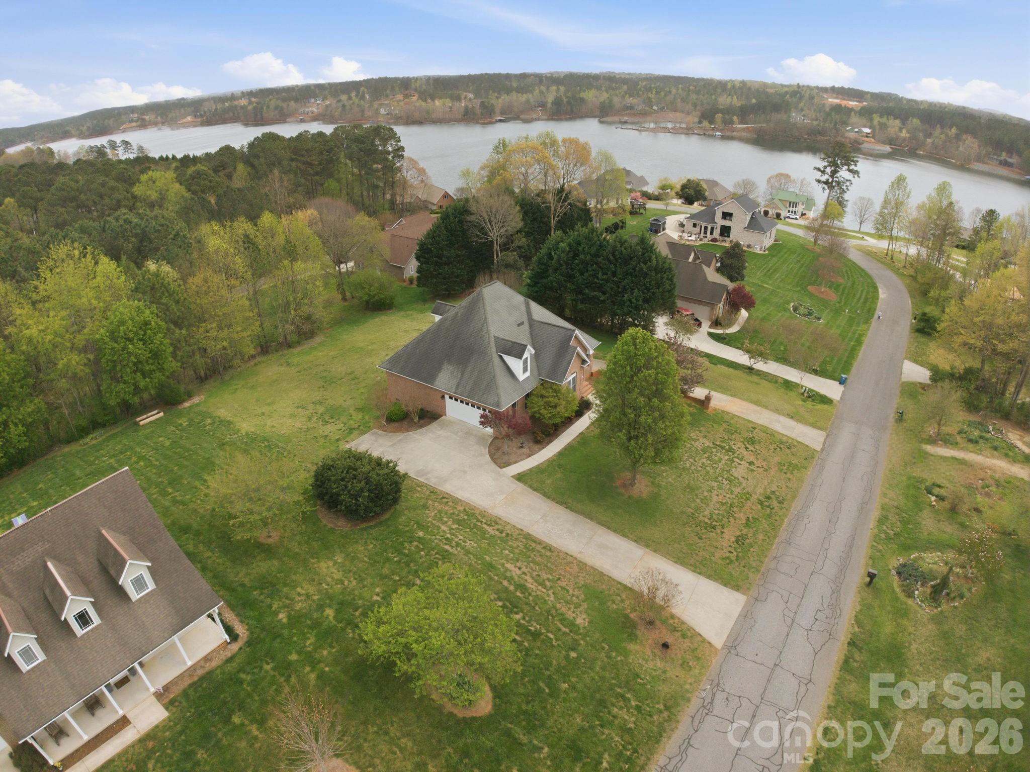 5518 Land Harbour Drive — Granite Falls