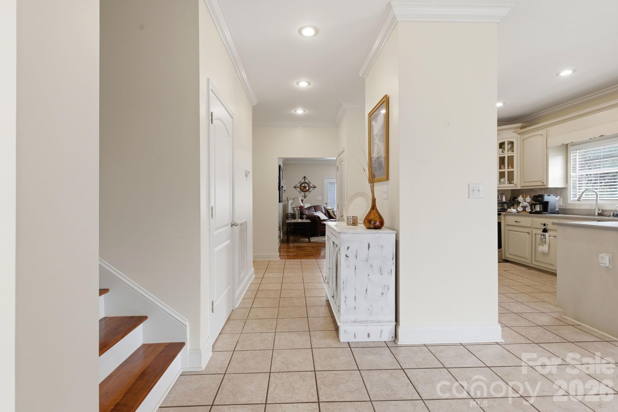 5518 Land Harbour Drive — Granite Falls