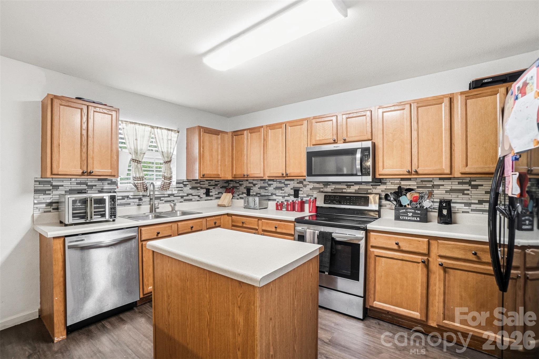 1217 Jordans Pond Lane — Charlotte