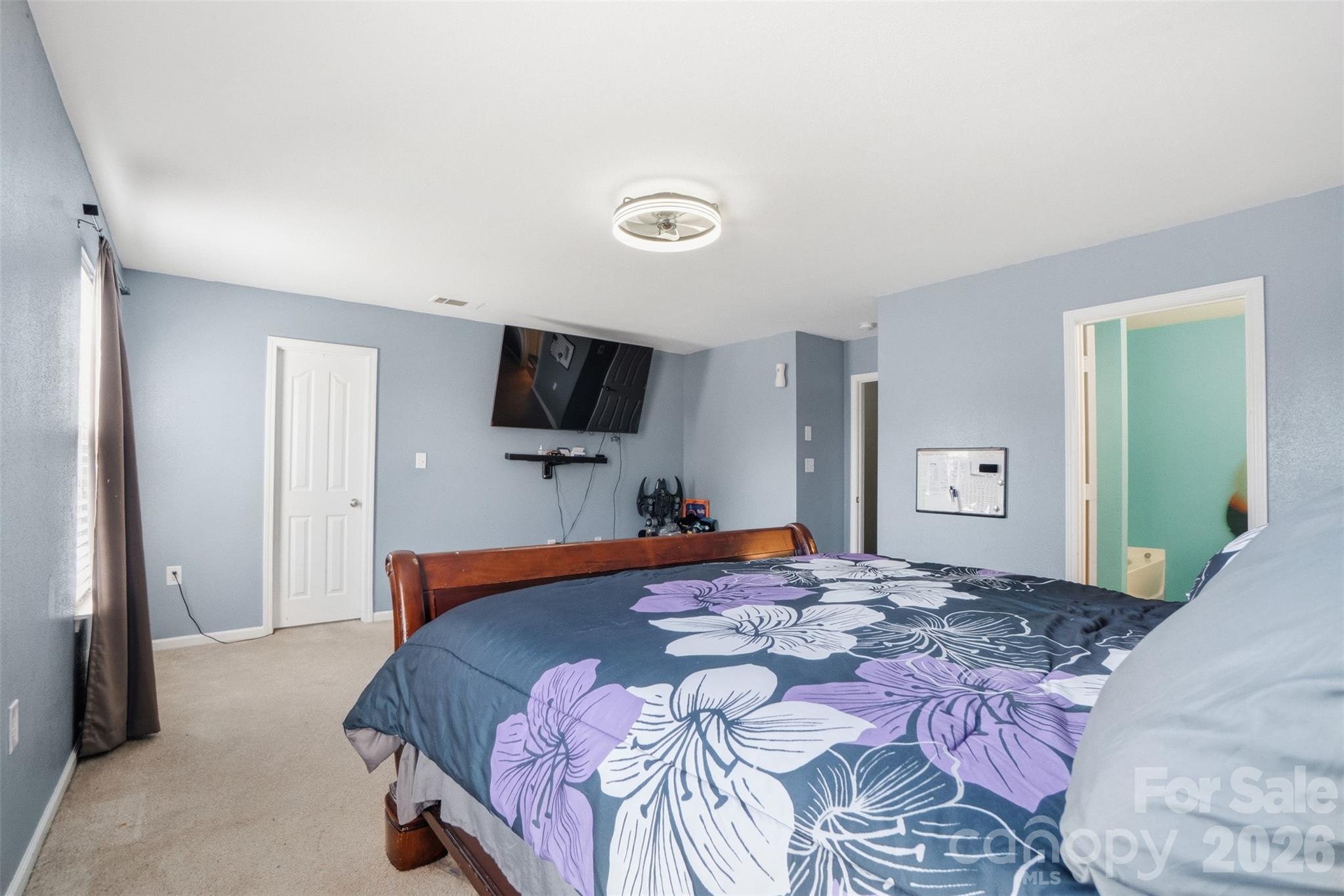 1217 Jordans Pond Lane — Charlotte