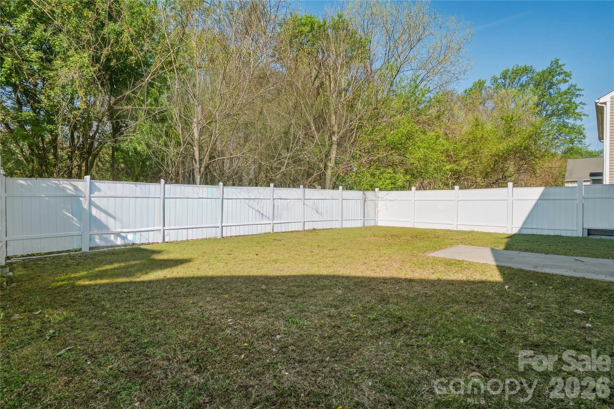 1217 Jordans Pond Lane — Charlotte
