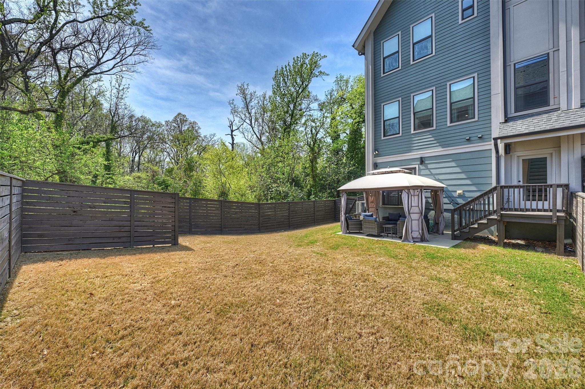 1500 Hawthorne Lane #A — Charlotte