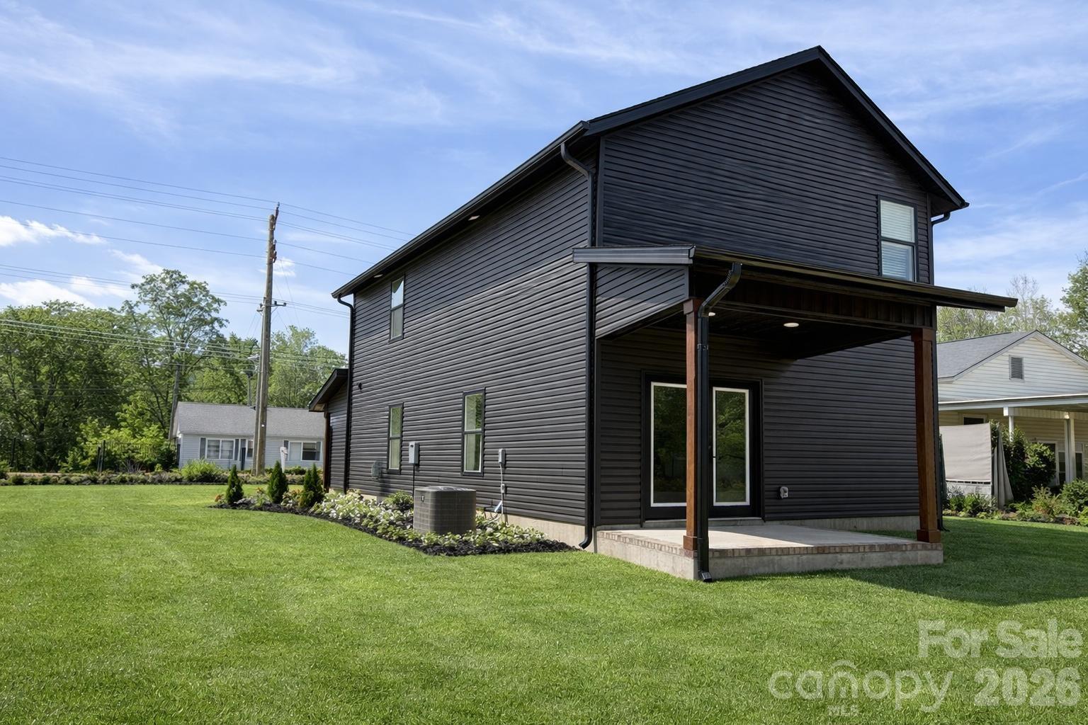 654 Bostian Road — China Grove
