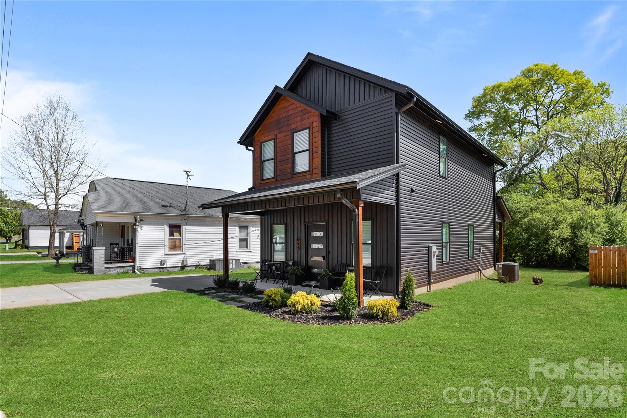 654 Bostian Road — China Grove
