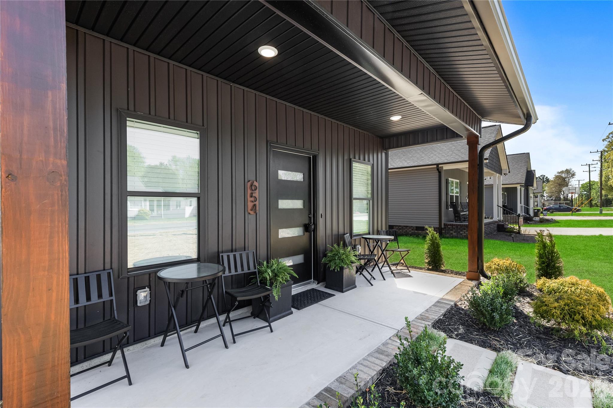 654 Bostian Road — China Grove
