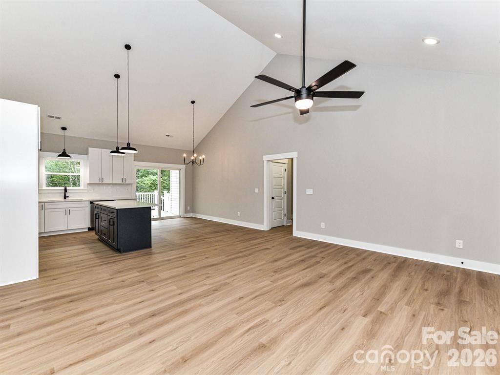 6720 Jesse Rushing Road — Marshville