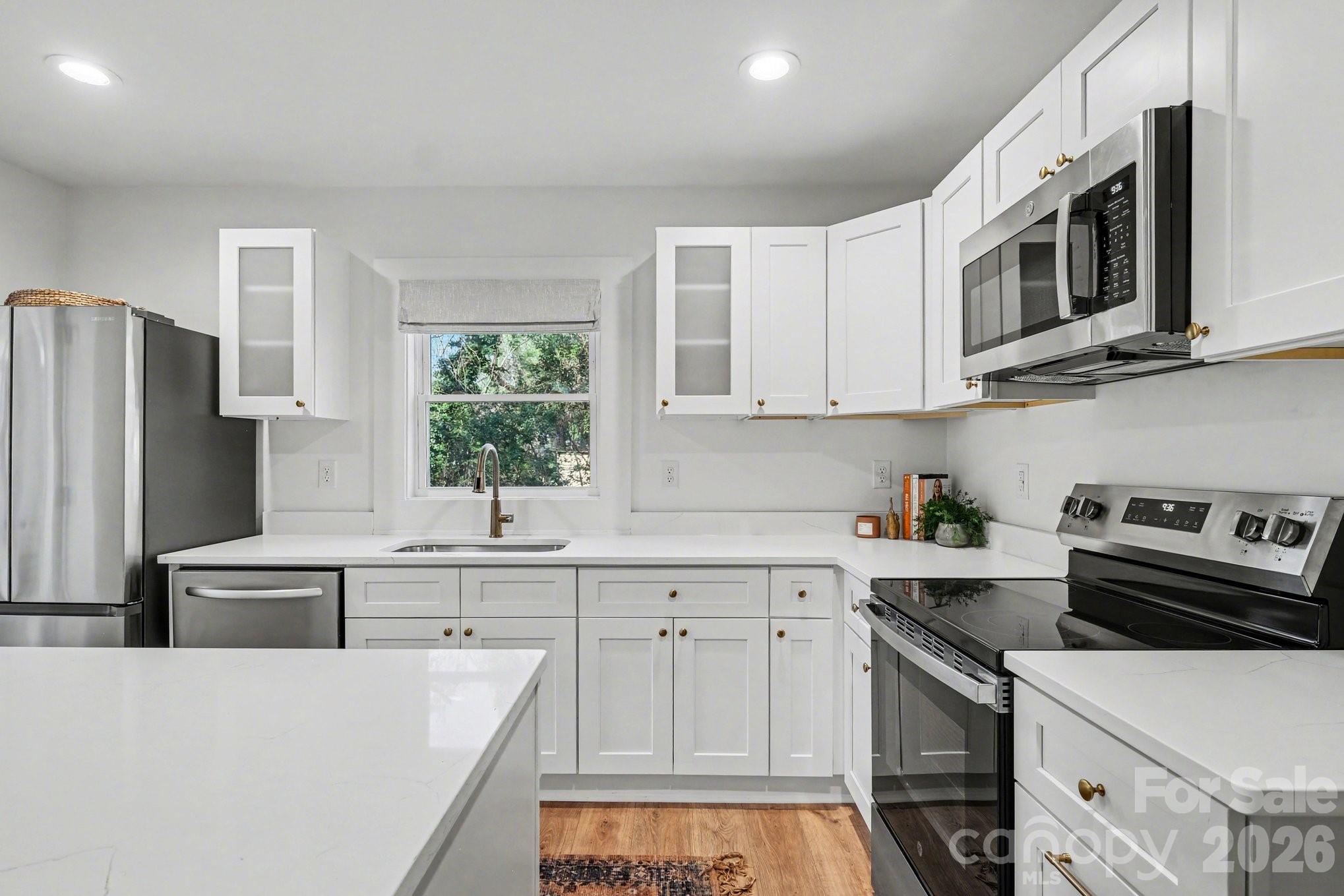 353 Kelly Street — Statesville