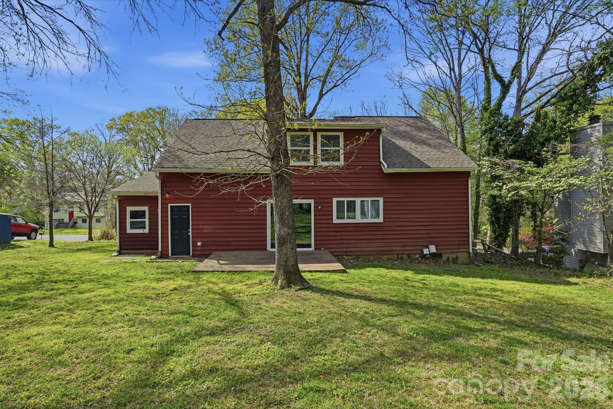 12023 Rock Canyon Drive — Charlotte