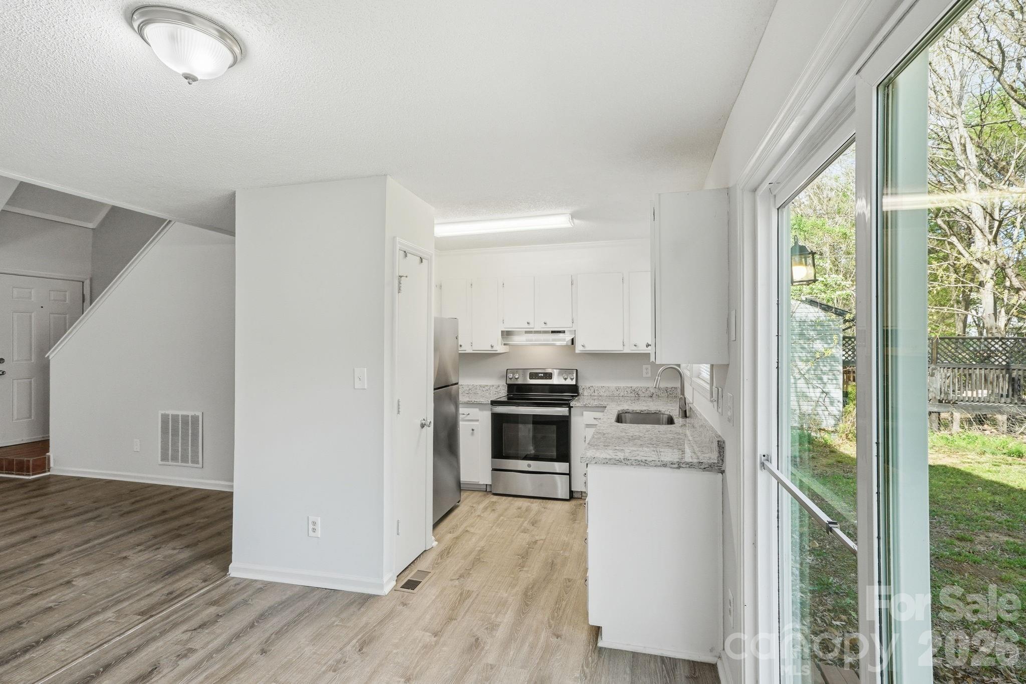12023 Rock Canyon Drive — Charlotte