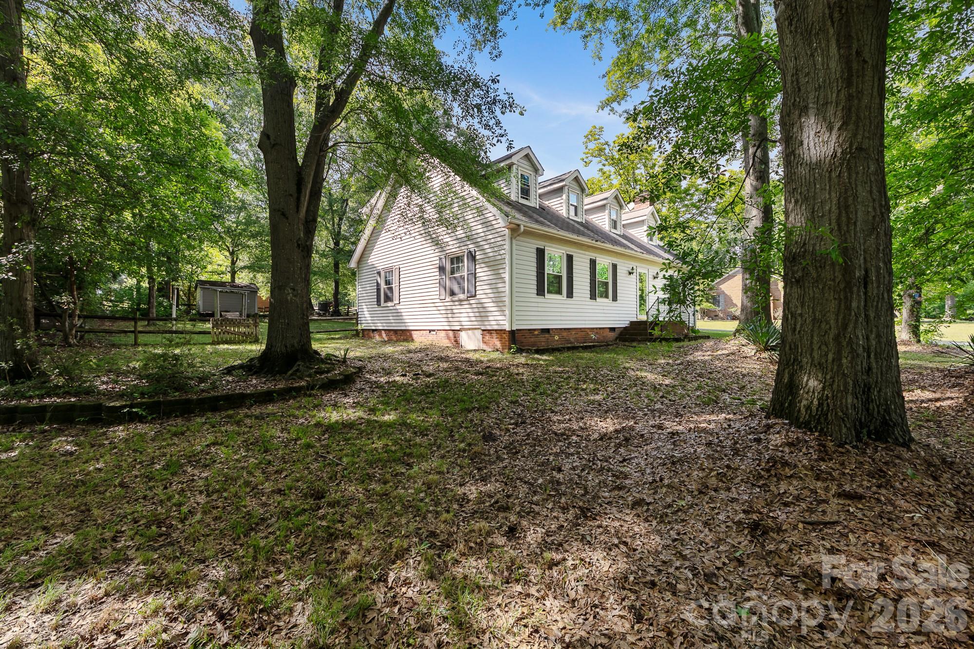 1107 Hardin Drive — Shelby