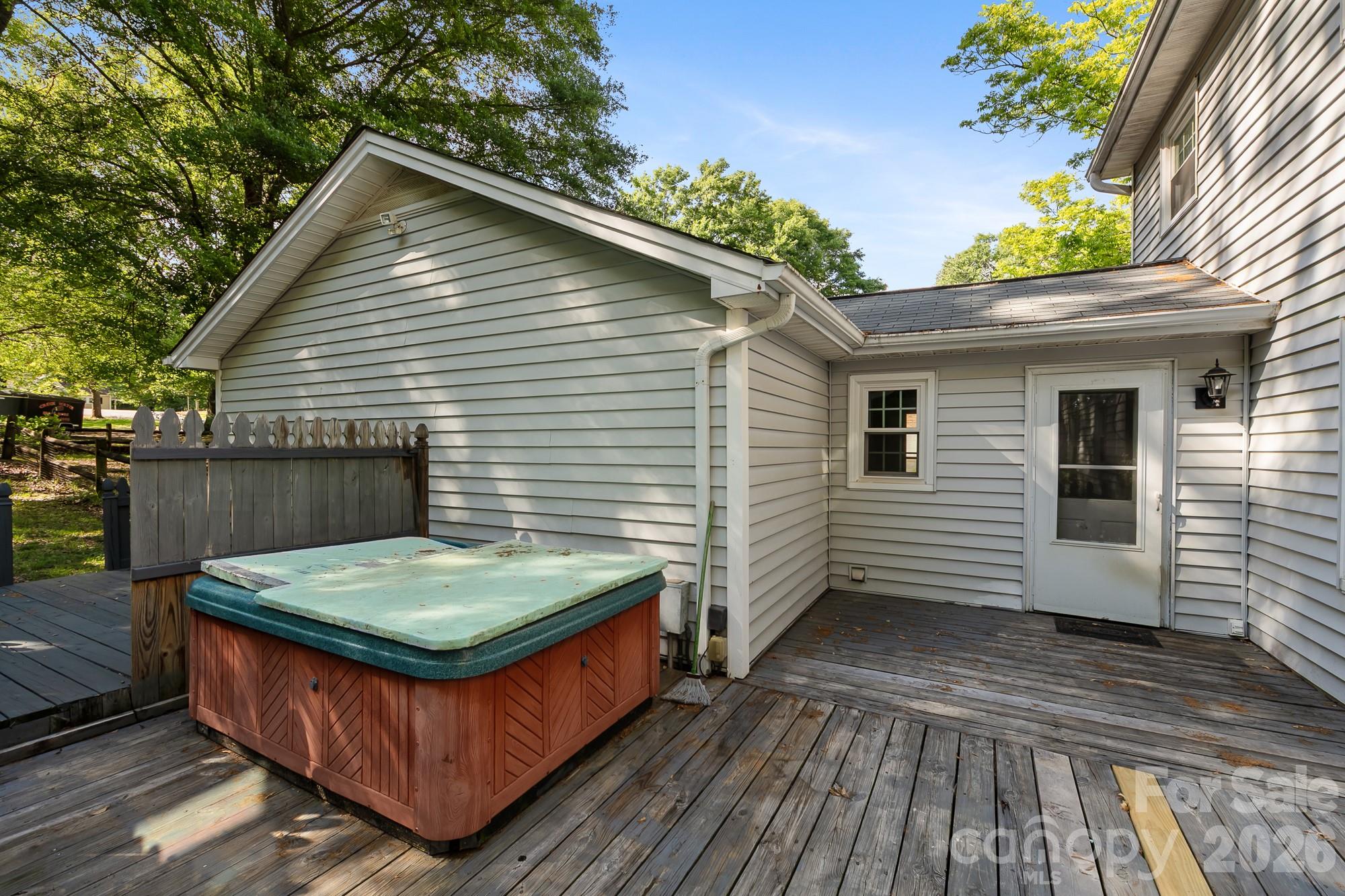 1107 Hardin Drive — Shelby
