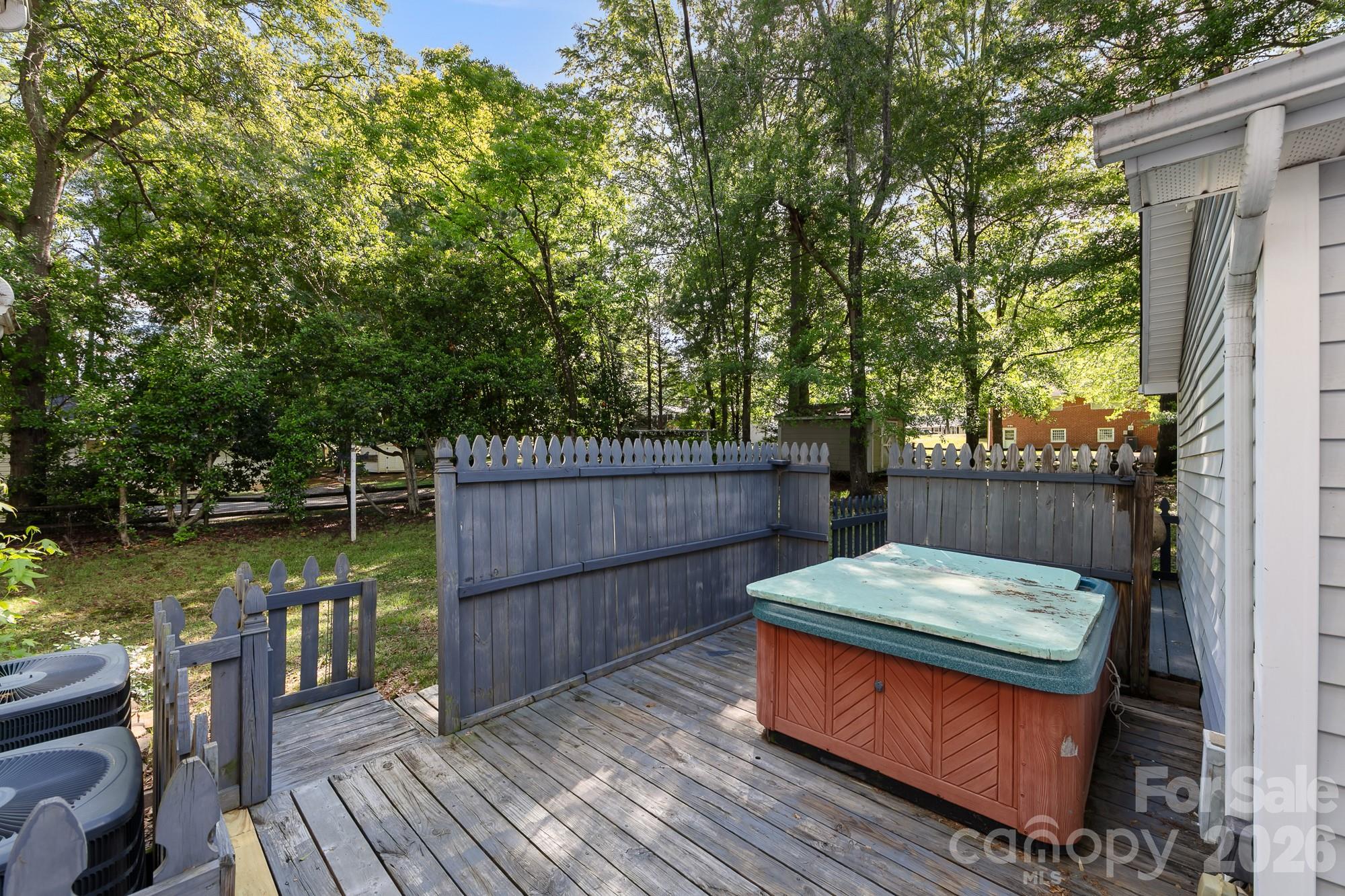 1107 Hardin Drive — Shelby