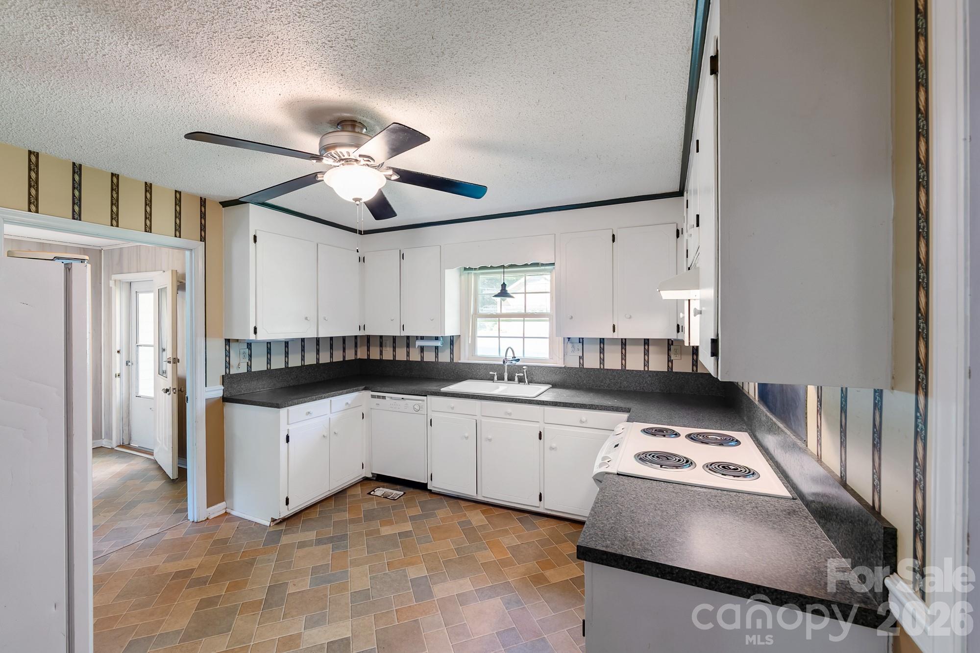 1107 Hardin Drive — Shelby