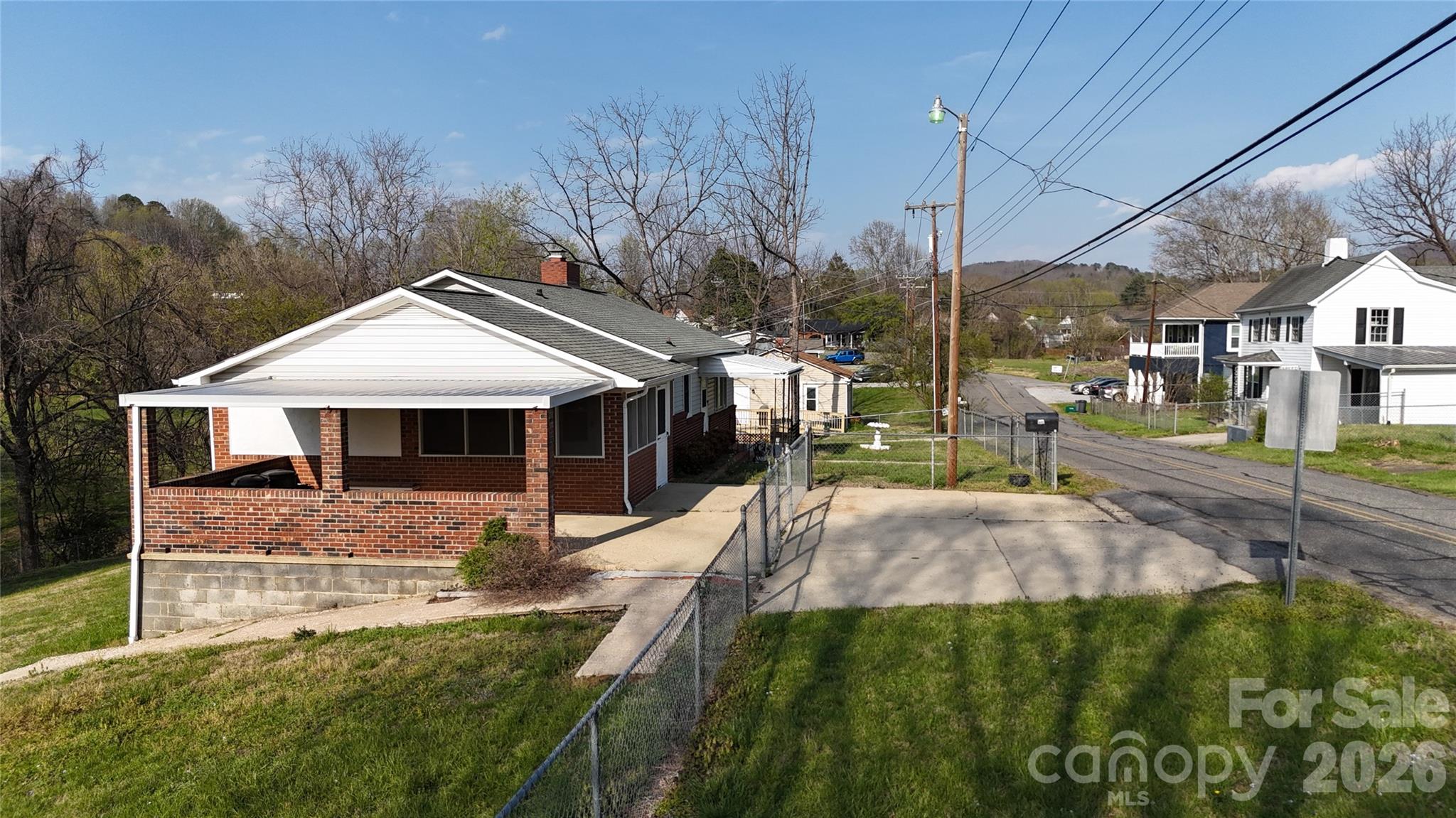 309 Morehead Drive — Marion