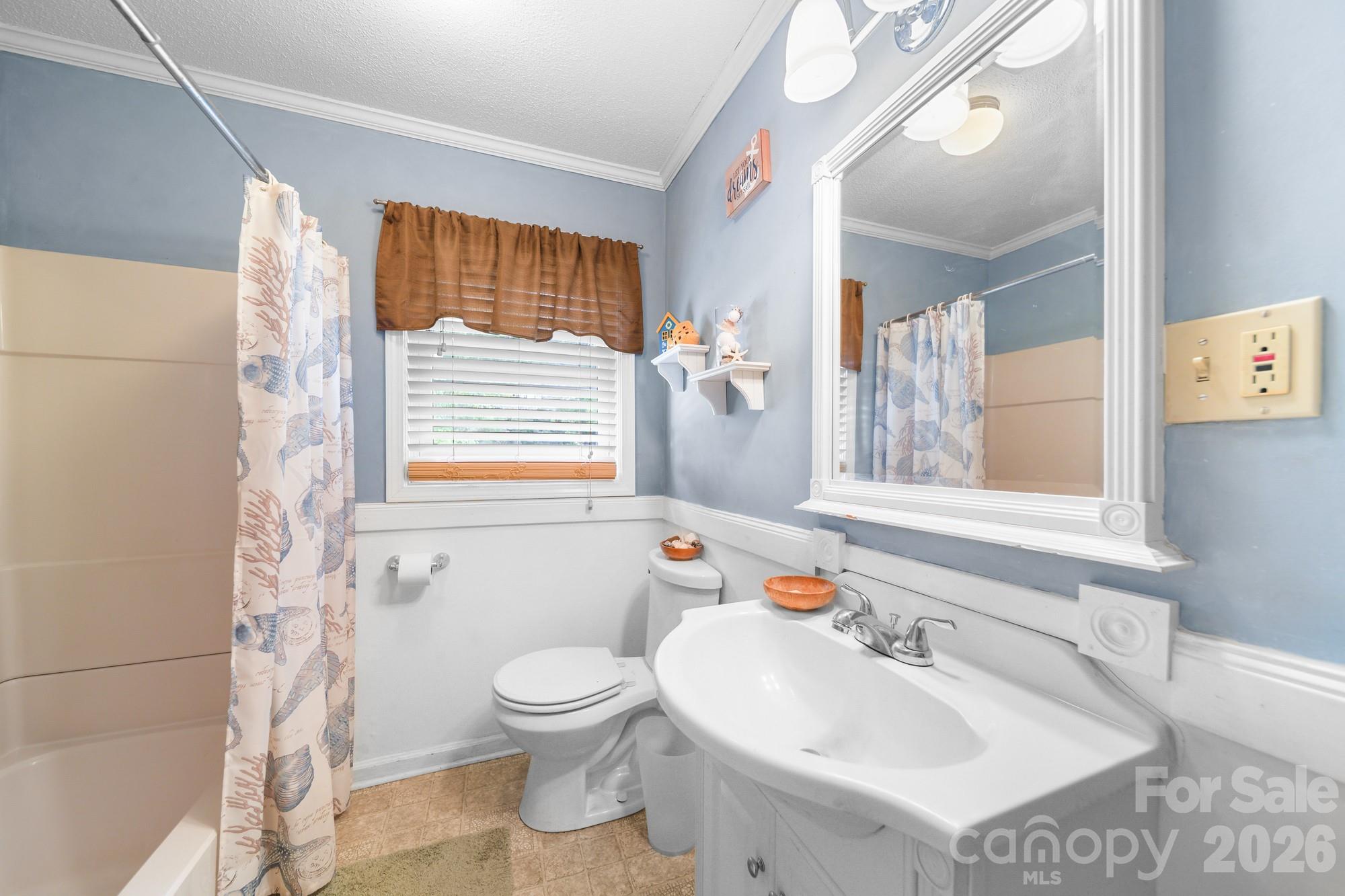 253 Allenton Street — Norwood