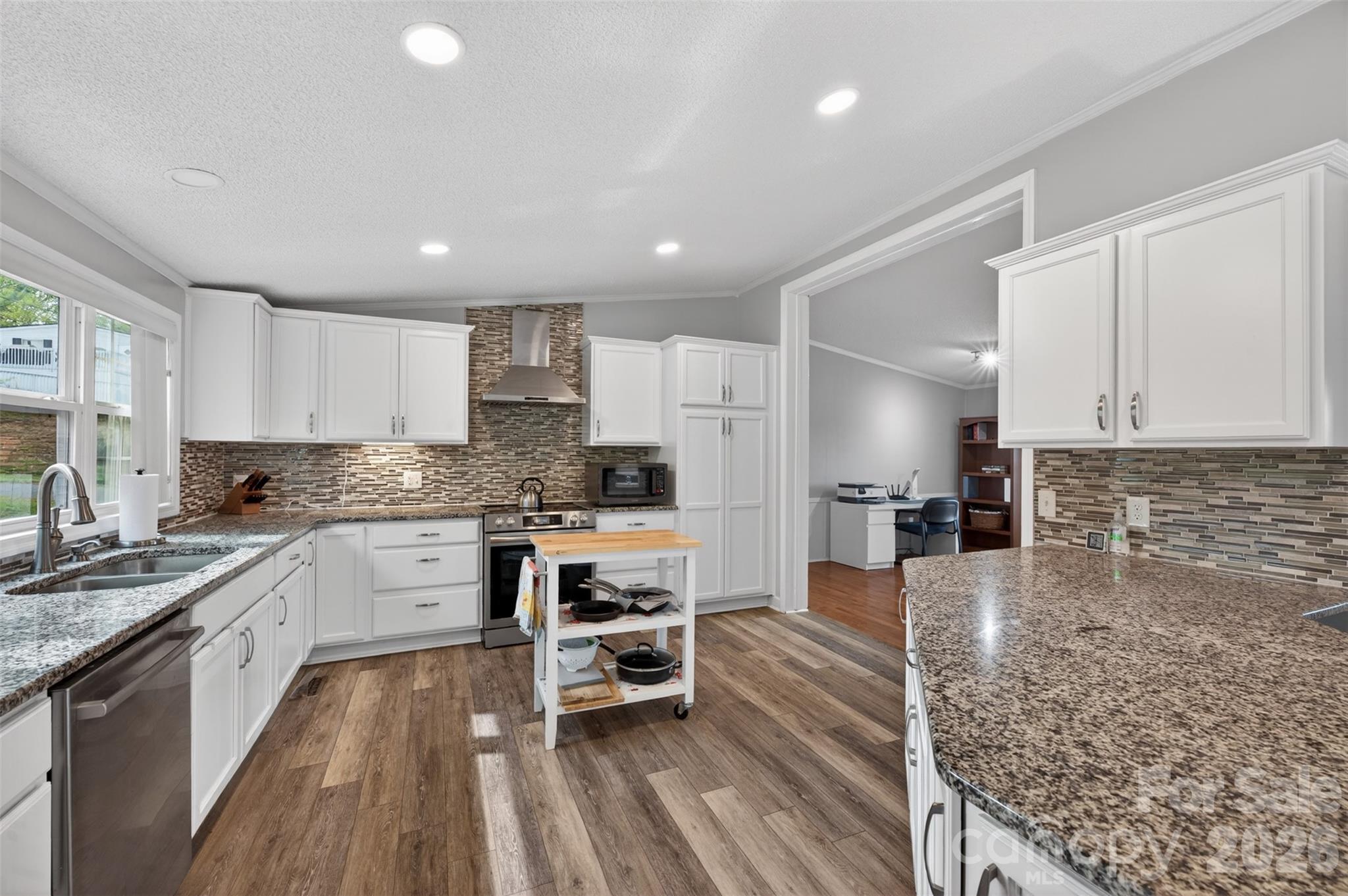 4352 Anderson Mountain Road — Maiden