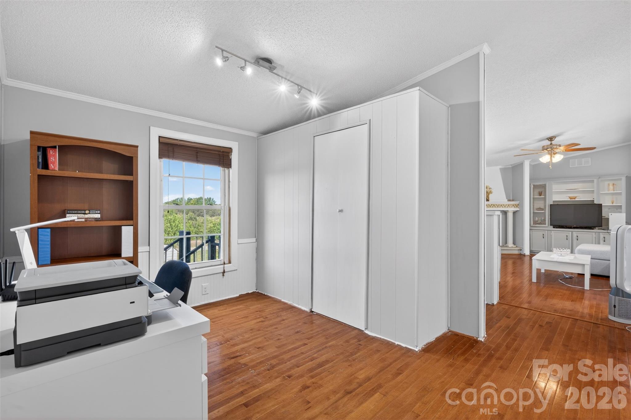 4352 Anderson Mountain Road — Maiden