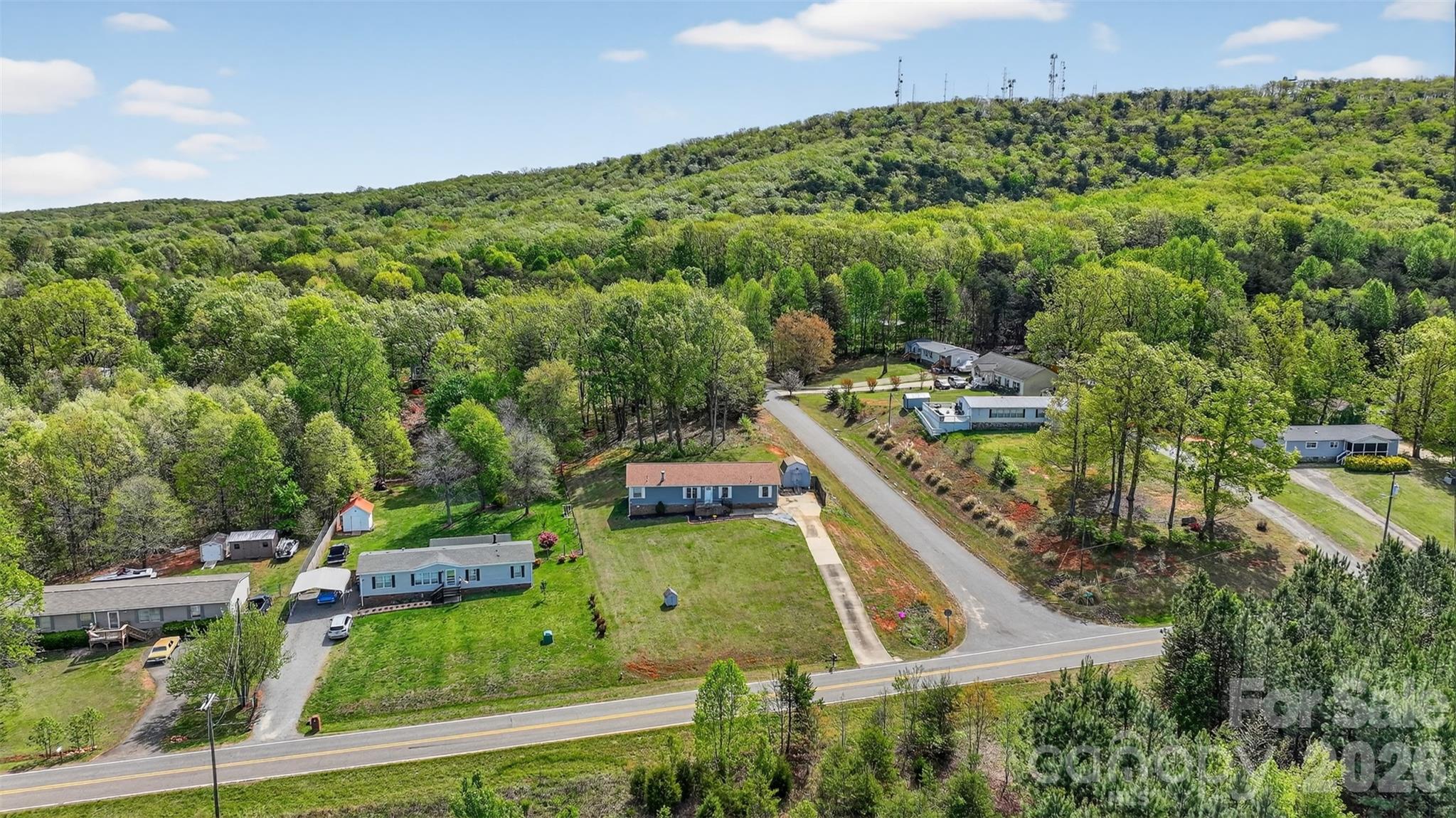 4352 Anderson Mountain Road — Maiden
