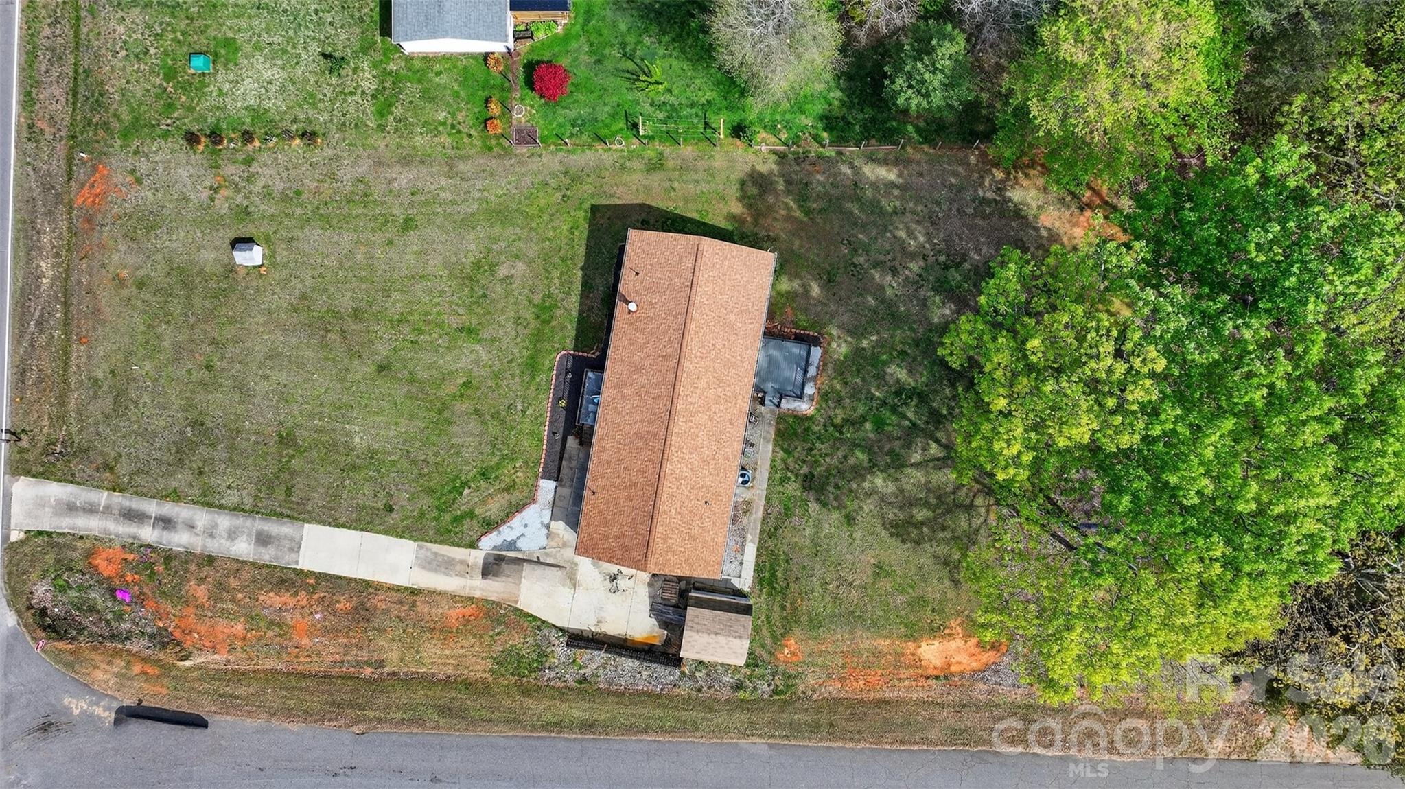 4352 Anderson Mountain Road — Maiden