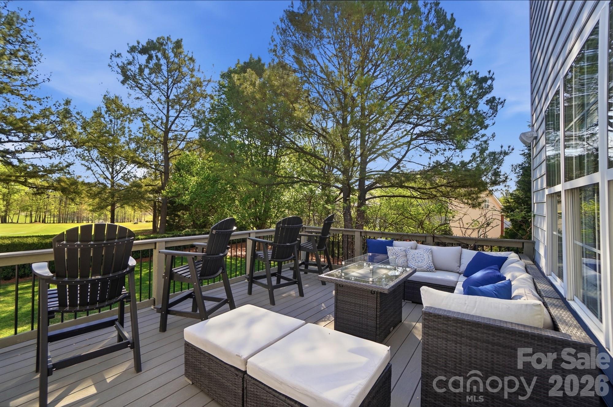 6712 Old Persimmon Drive — Charlotte