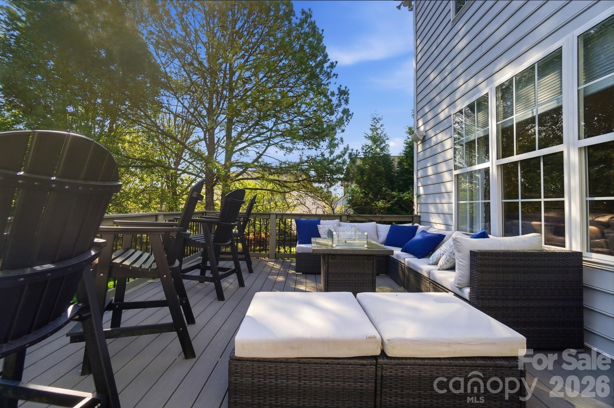 6712 Old Persimmon Drive — Charlotte