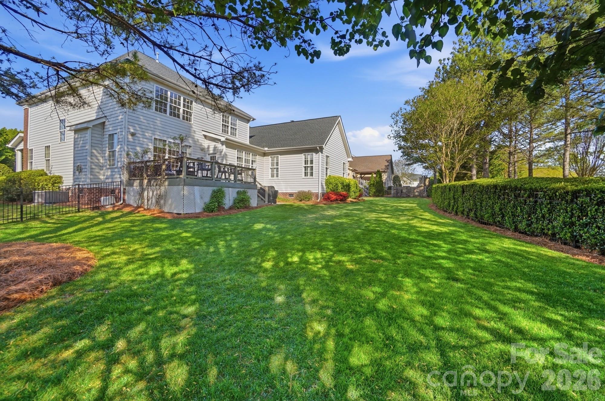 6712 Old Persimmon Drive — Charlotte