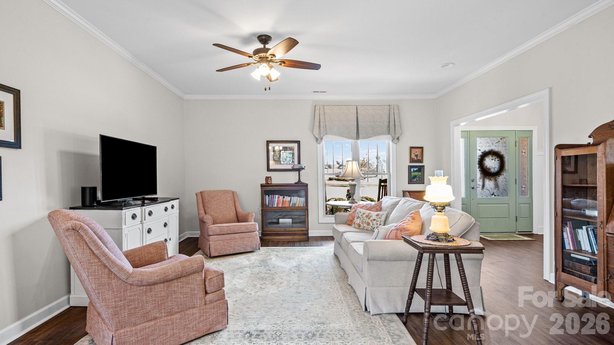 830 Iris Lane — Newton