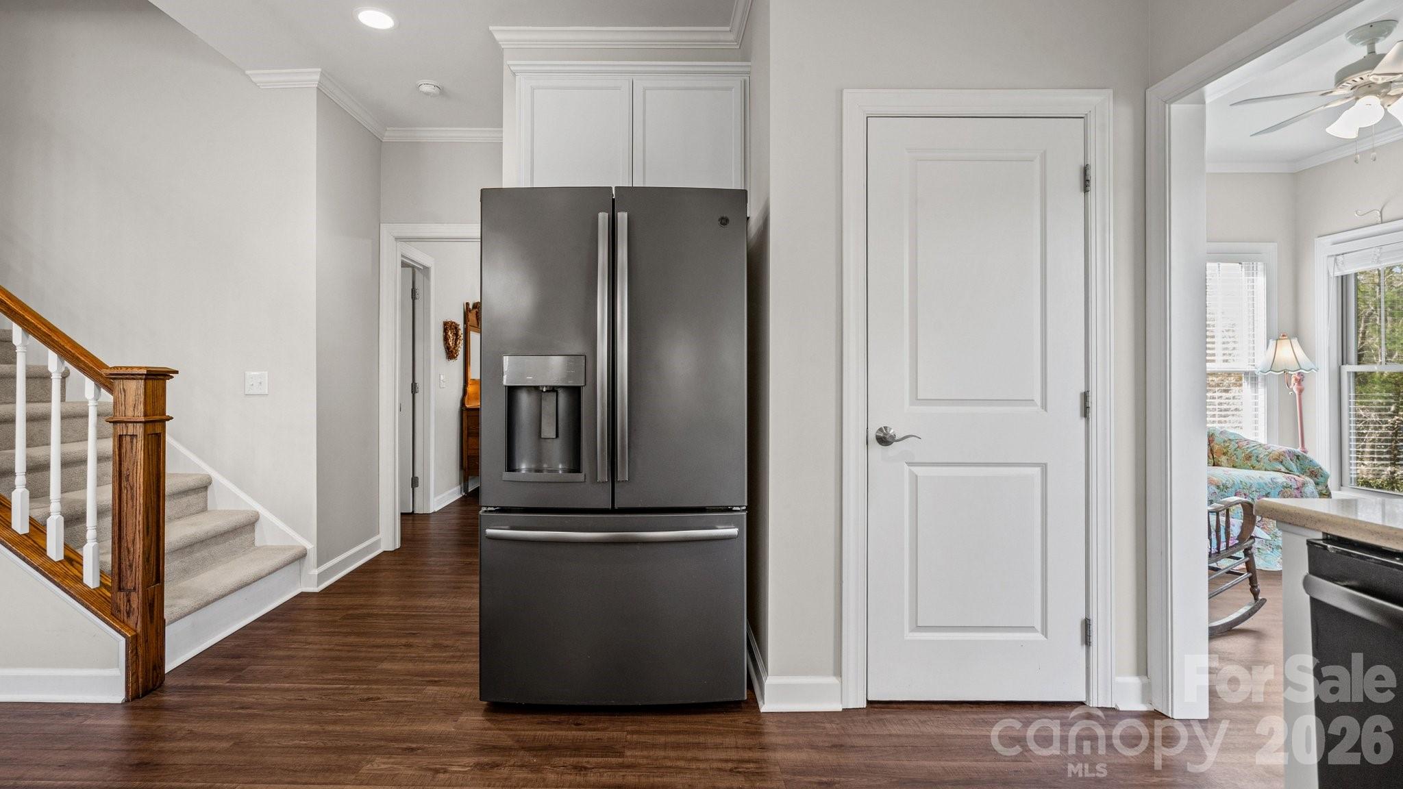 830 Iris Lane — Newton