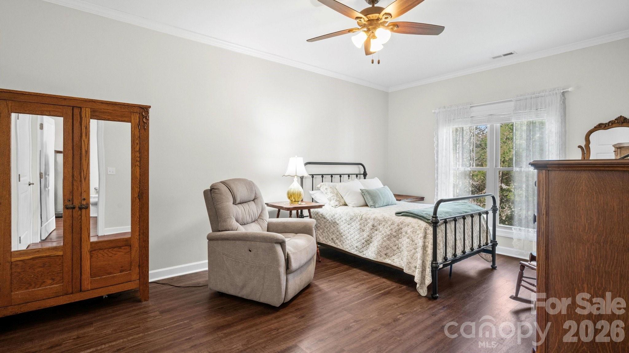 830 Iris Lane — Newton