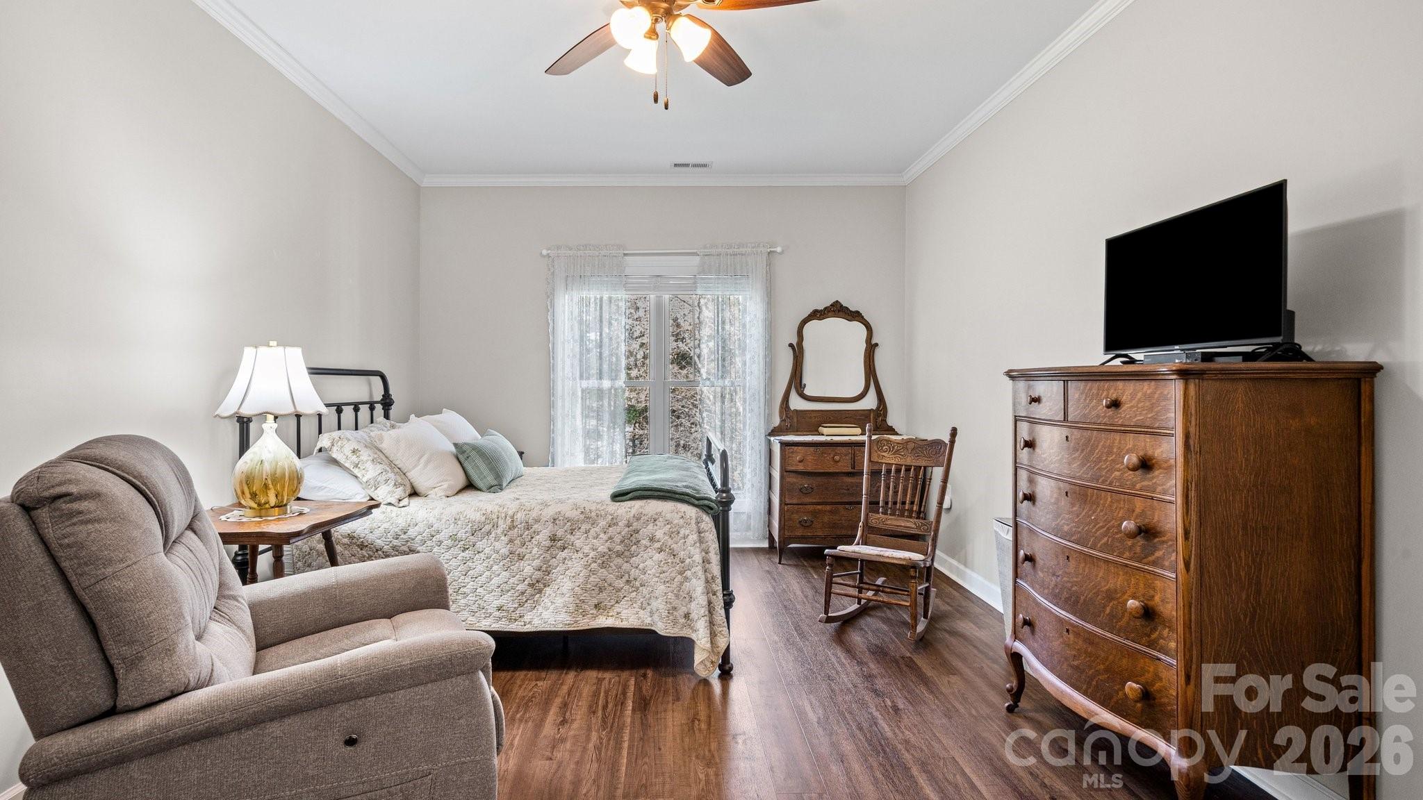 830 Iris Lane — Newton