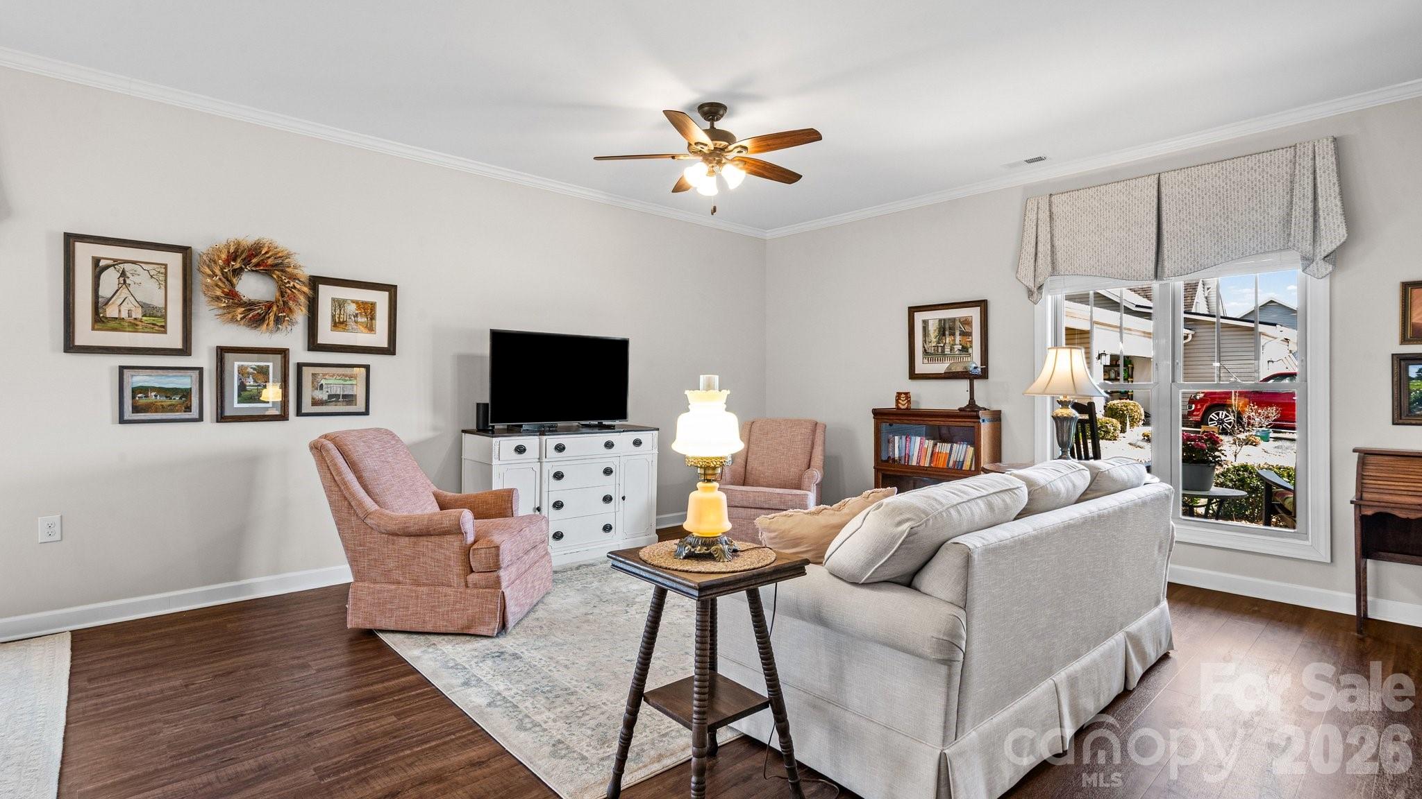 830 Iris Lane — Newton