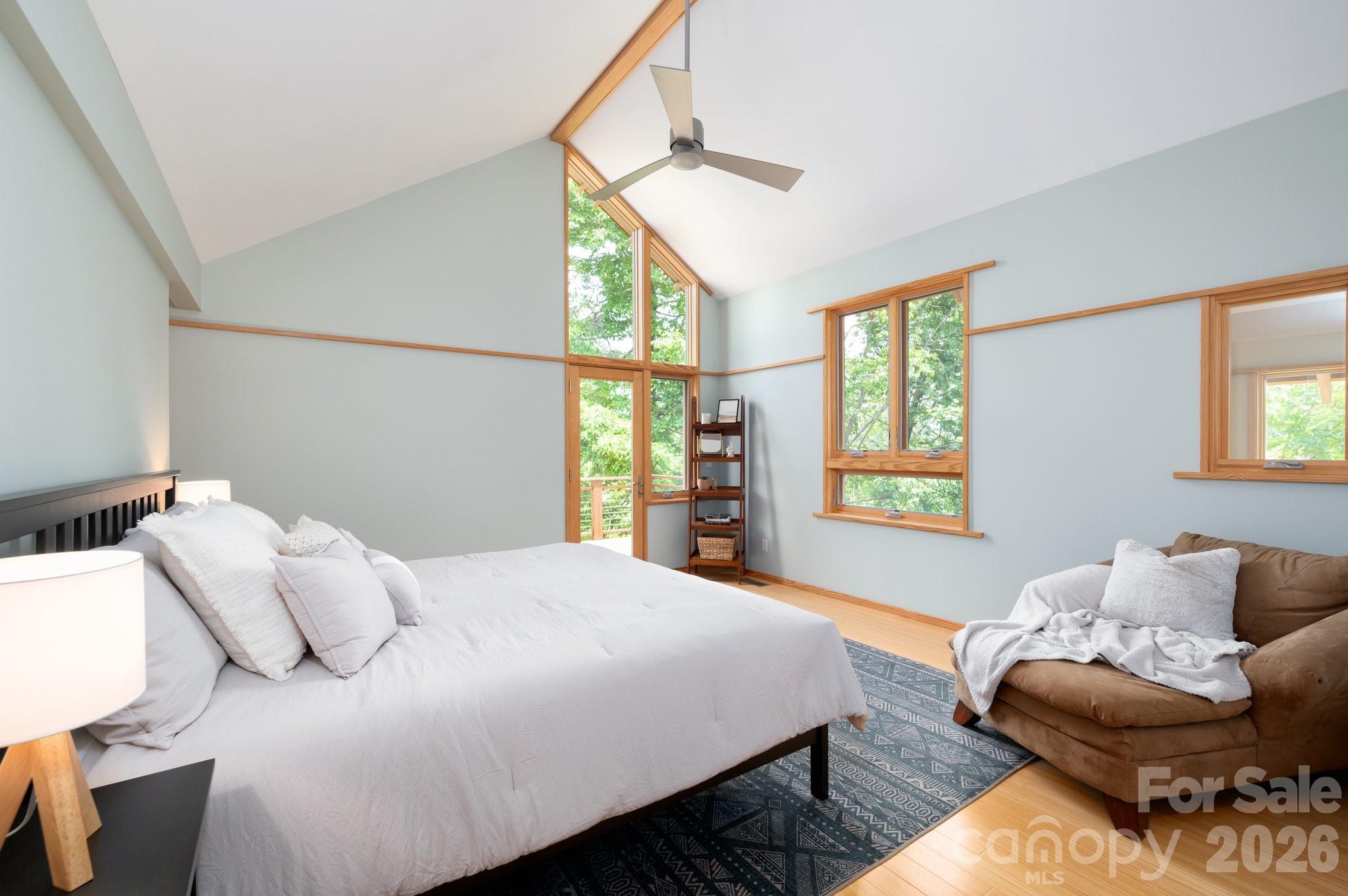 588 Long Branch Road — Swannanoa