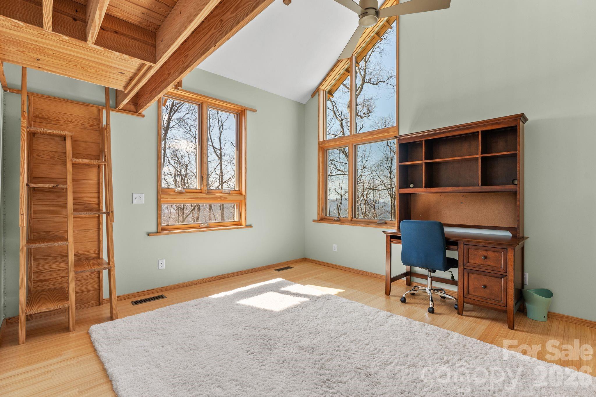 588 Long Branch Road — Swannanoa
