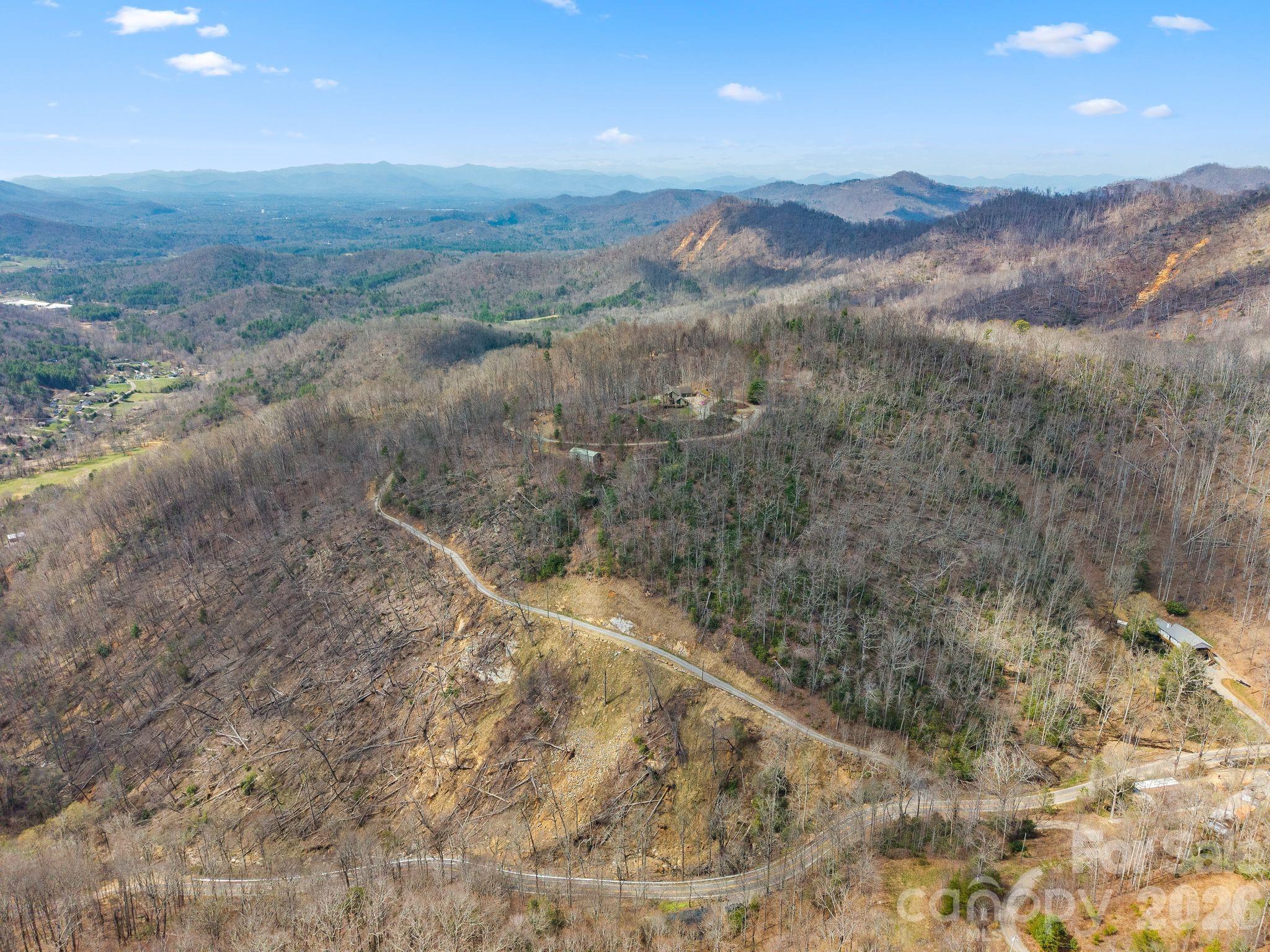 588 Long Branch Road — Swannanoa