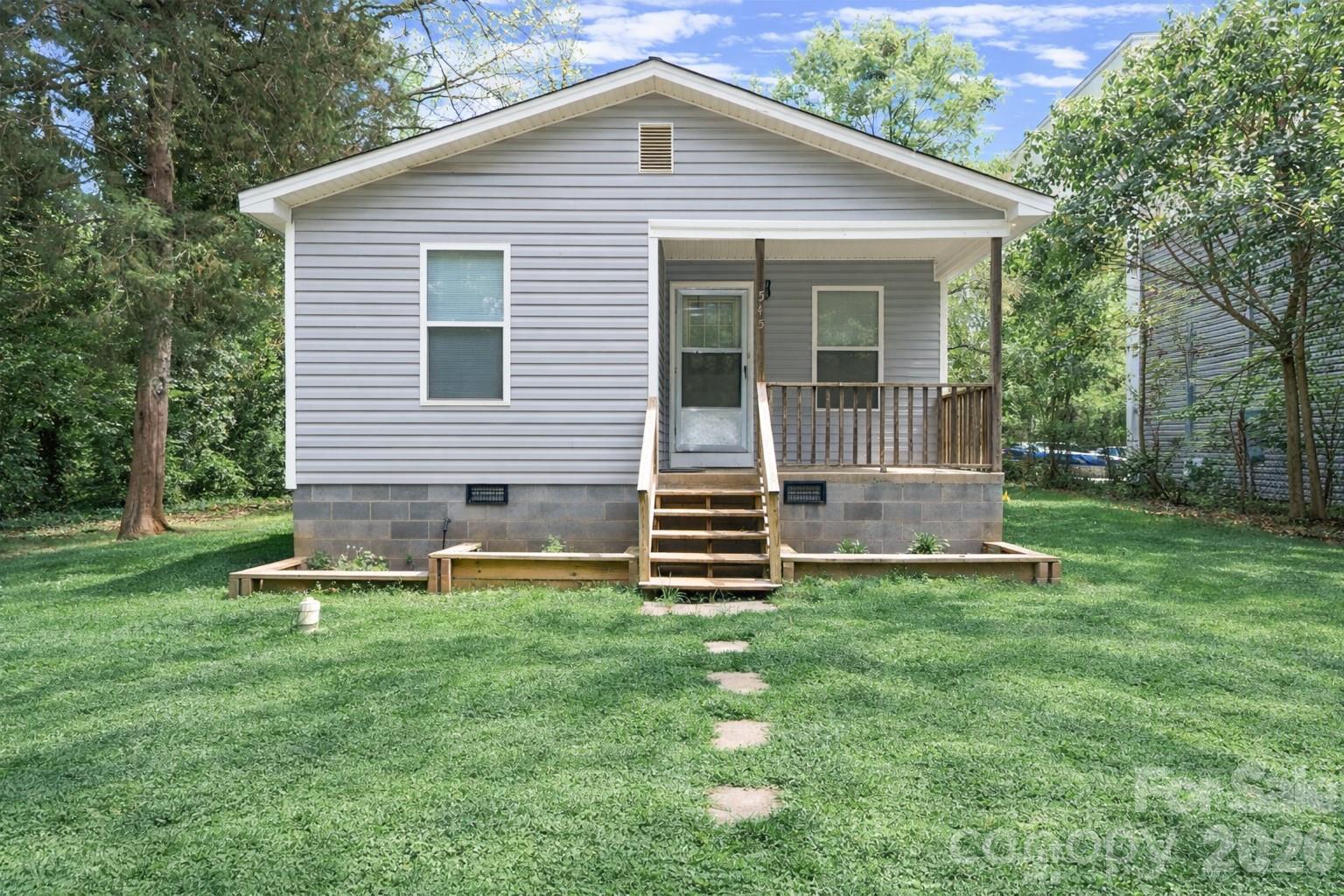 545 Gantt Street — Mooresville