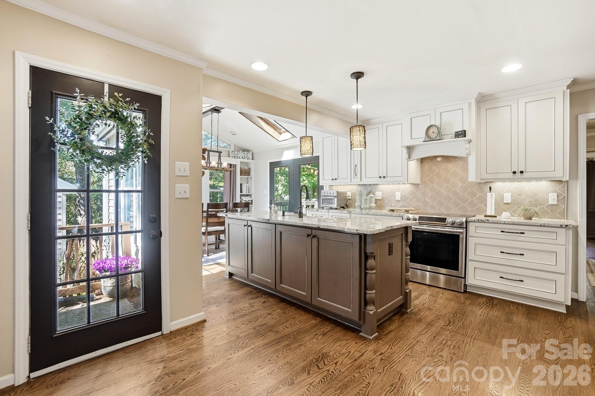 434 Chadmore Drive — Charlotte
