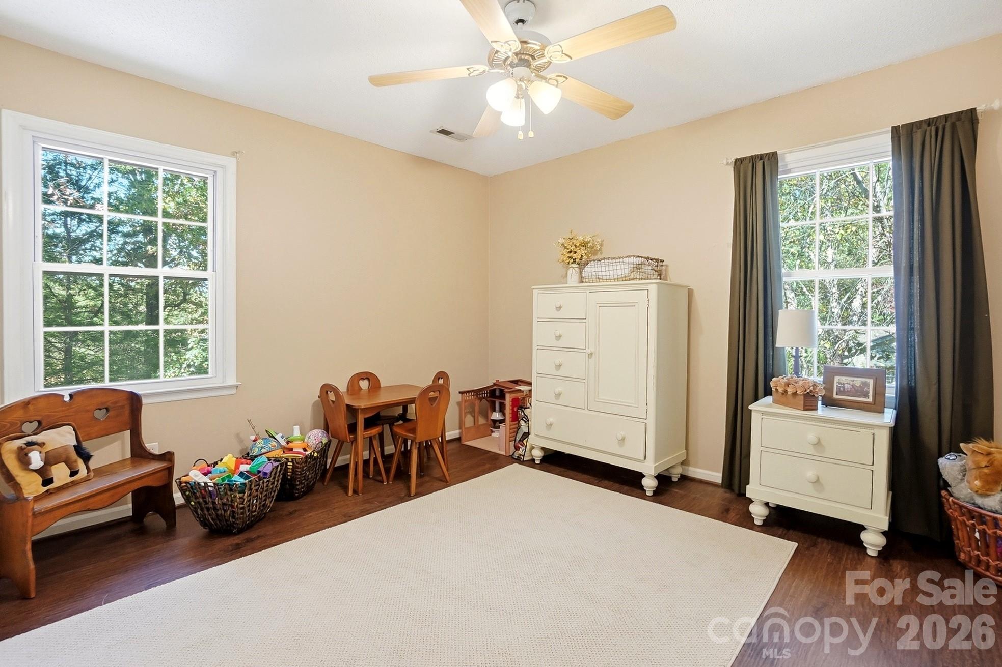 434 Chadmore Drive — Charlotte
