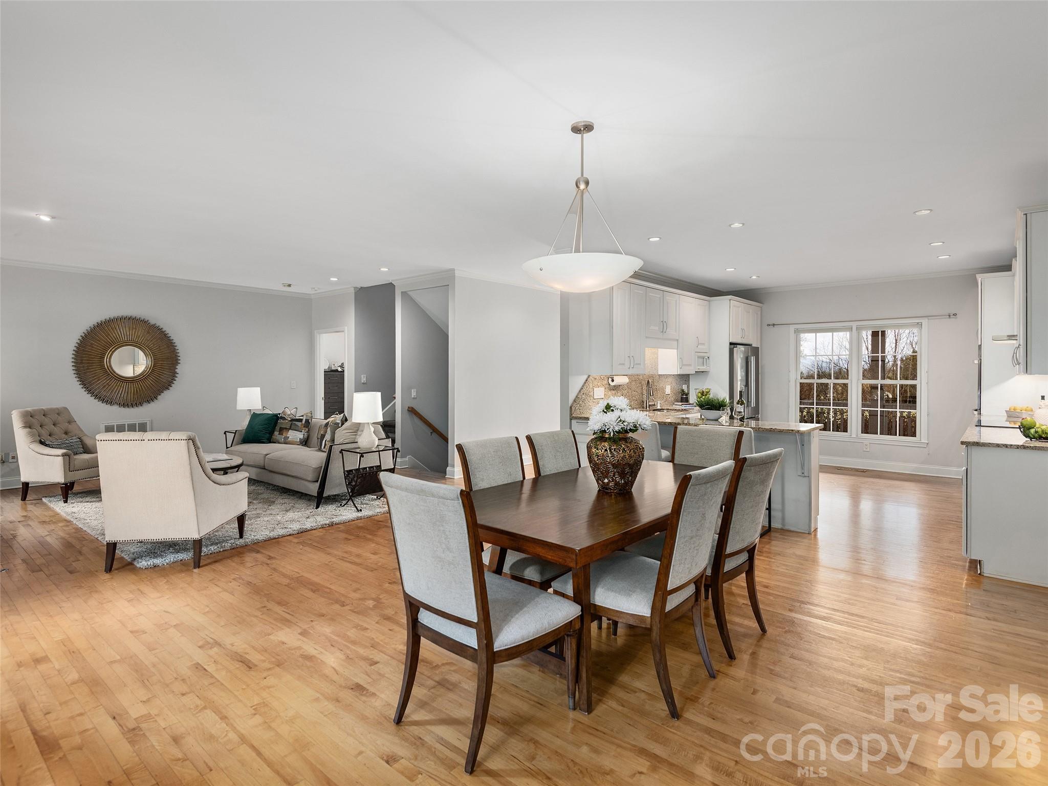 101 Skyview Drive — Asheville