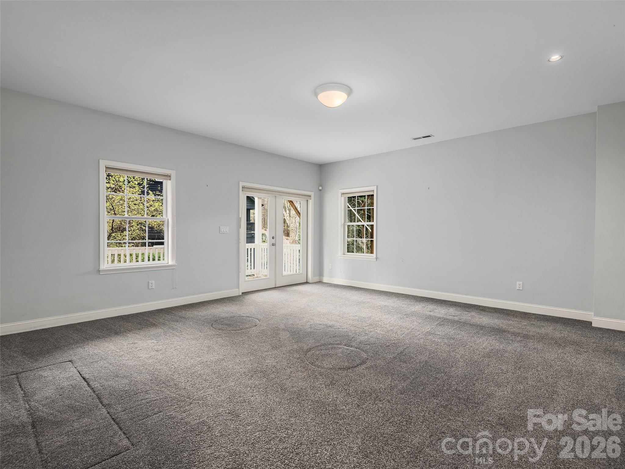 101 Skyview Drive — Asheville