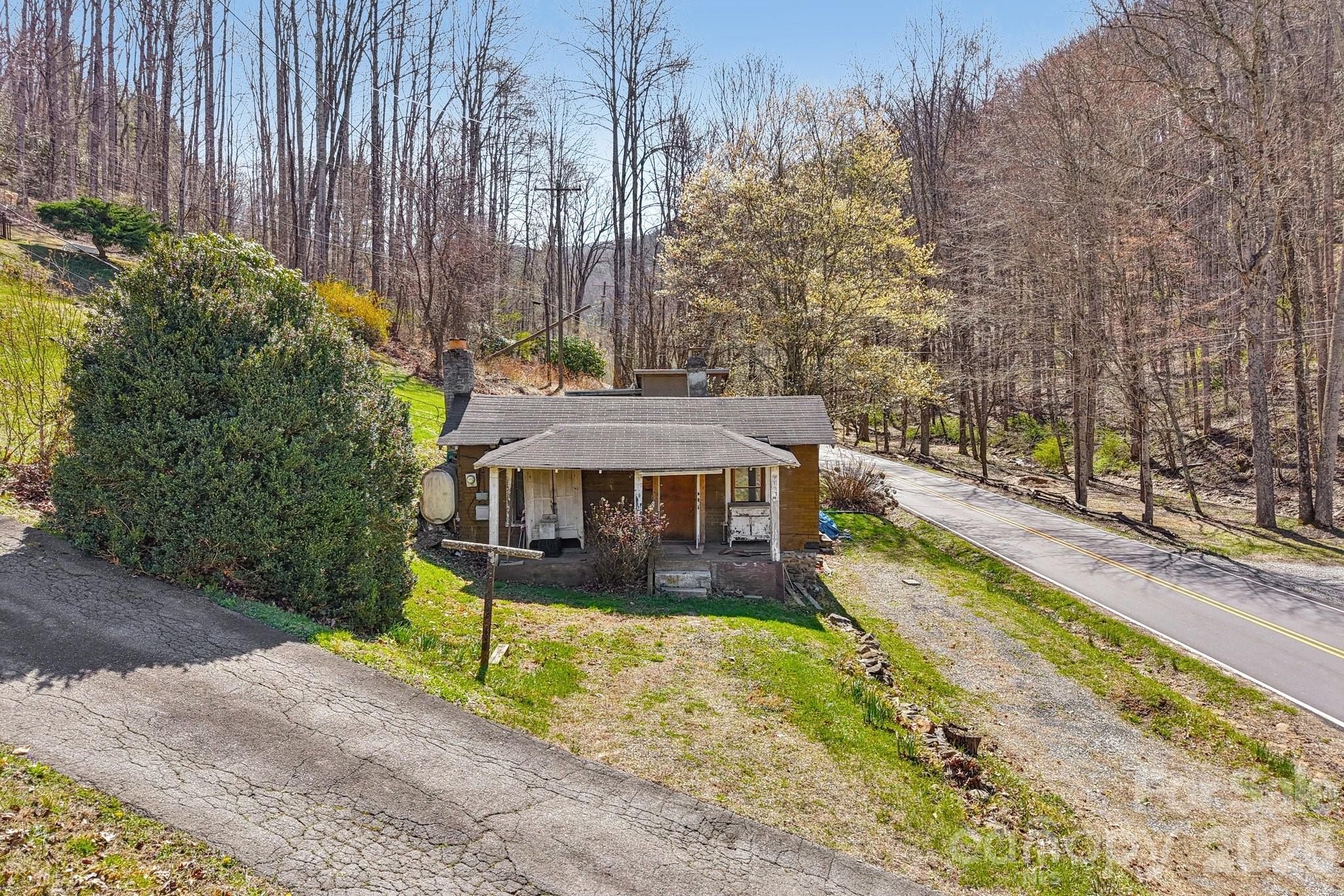 719 Camp Branch Road — Waynesville