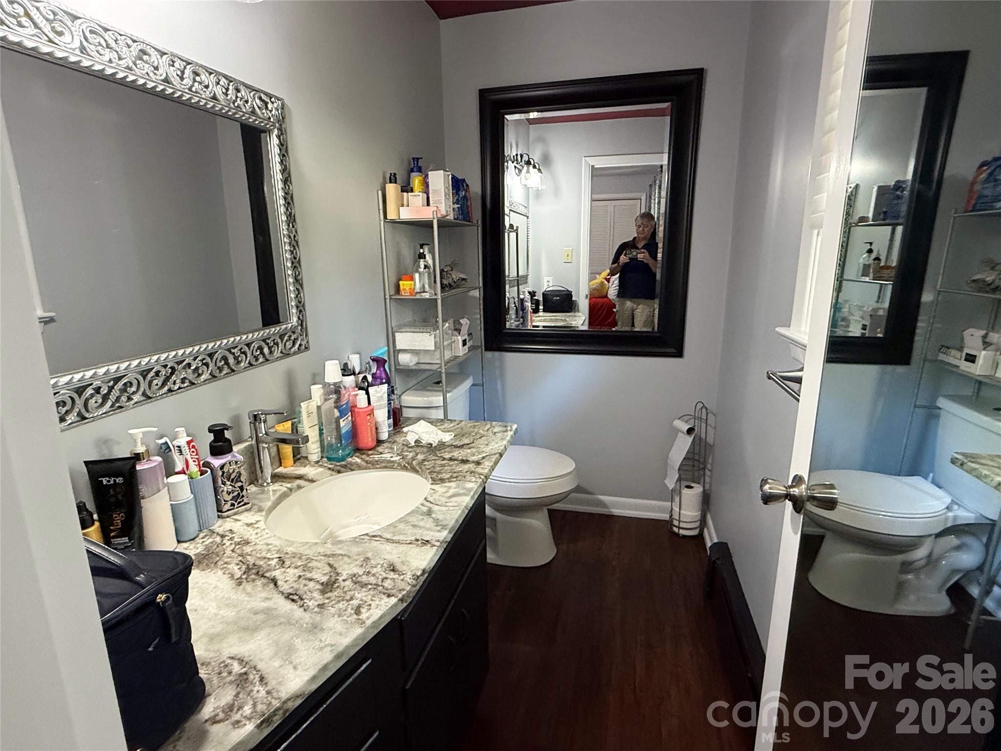 3309 40th Avenue Place NE — Hickory