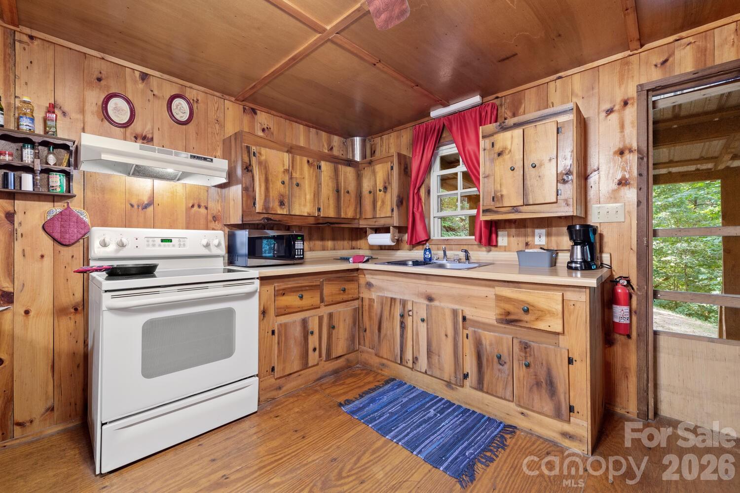 286 Rebel Drive — Hot Springs