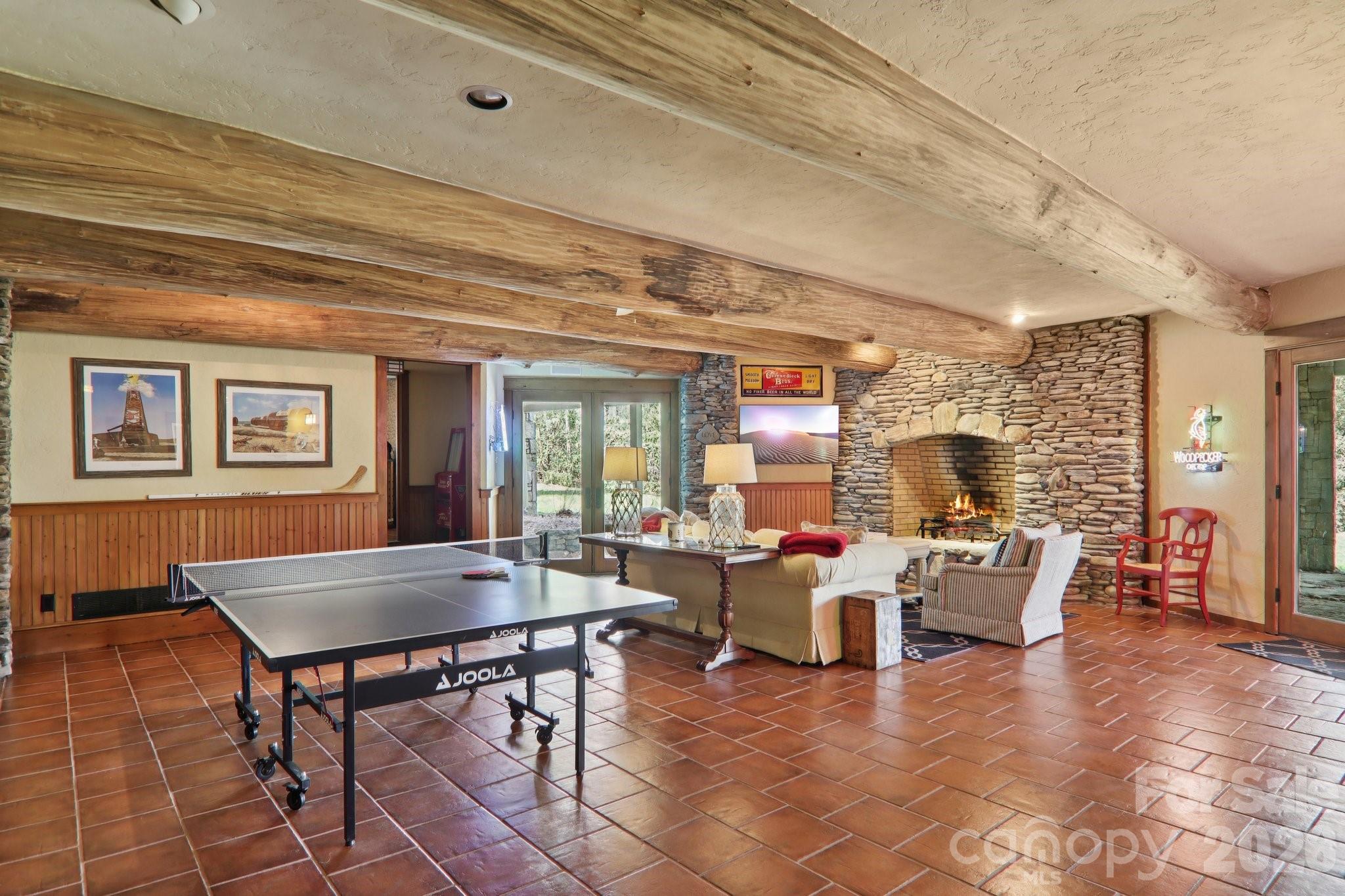 46 Mills Creek Drive — Lake Toxaway