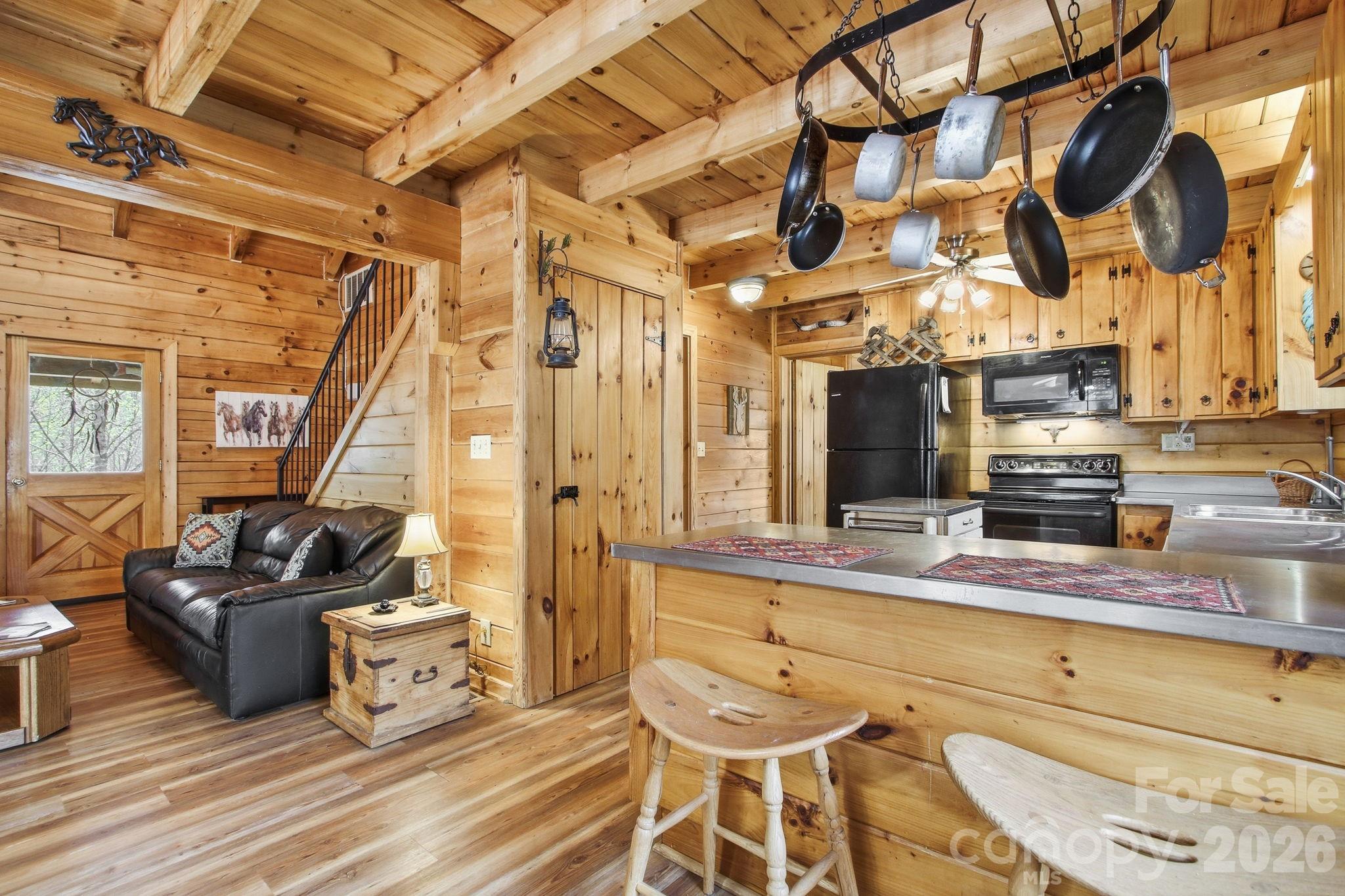 3455 Valley Drive — Lenoir
