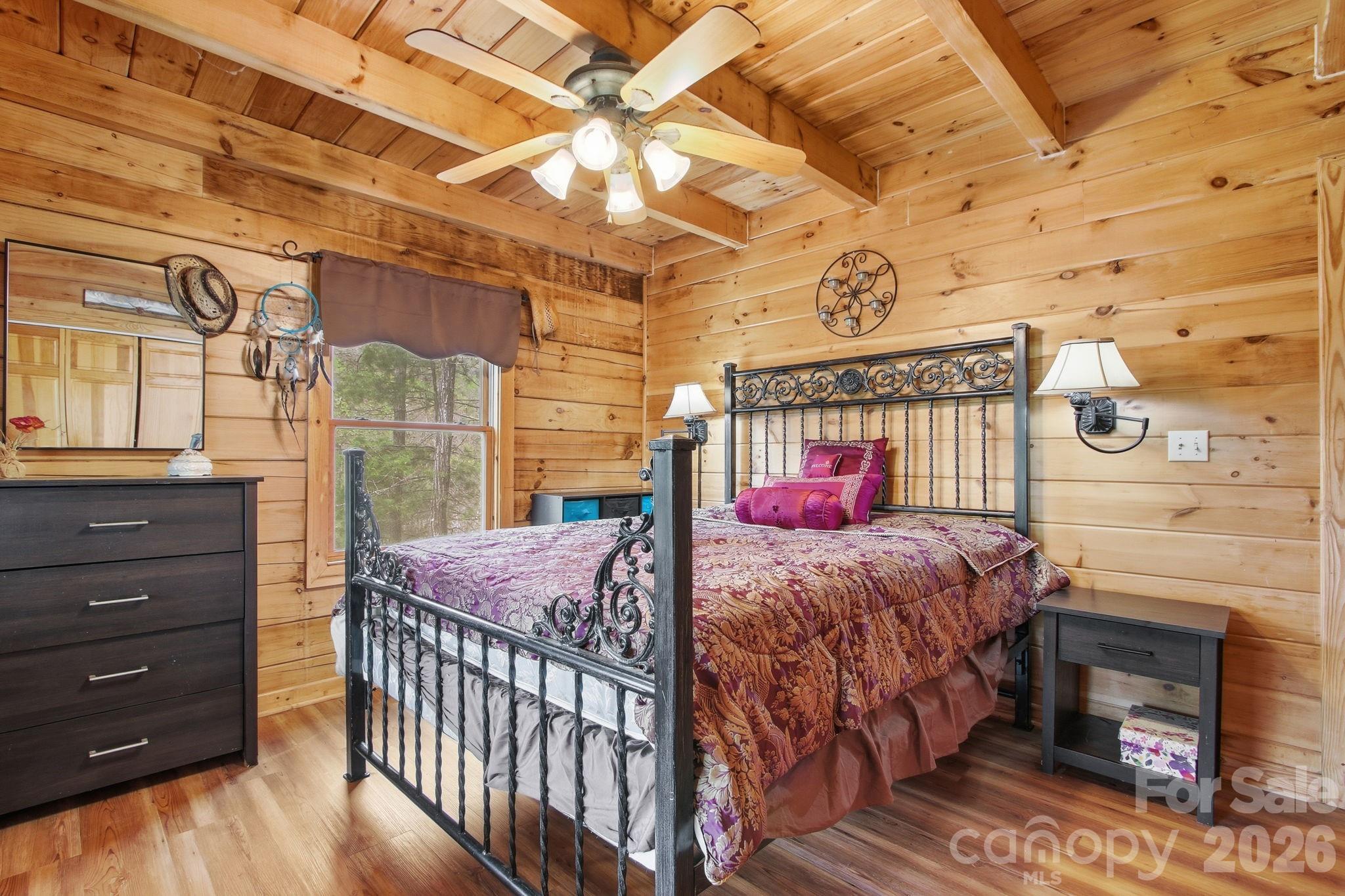 3455 Valley Drive — Lenoir