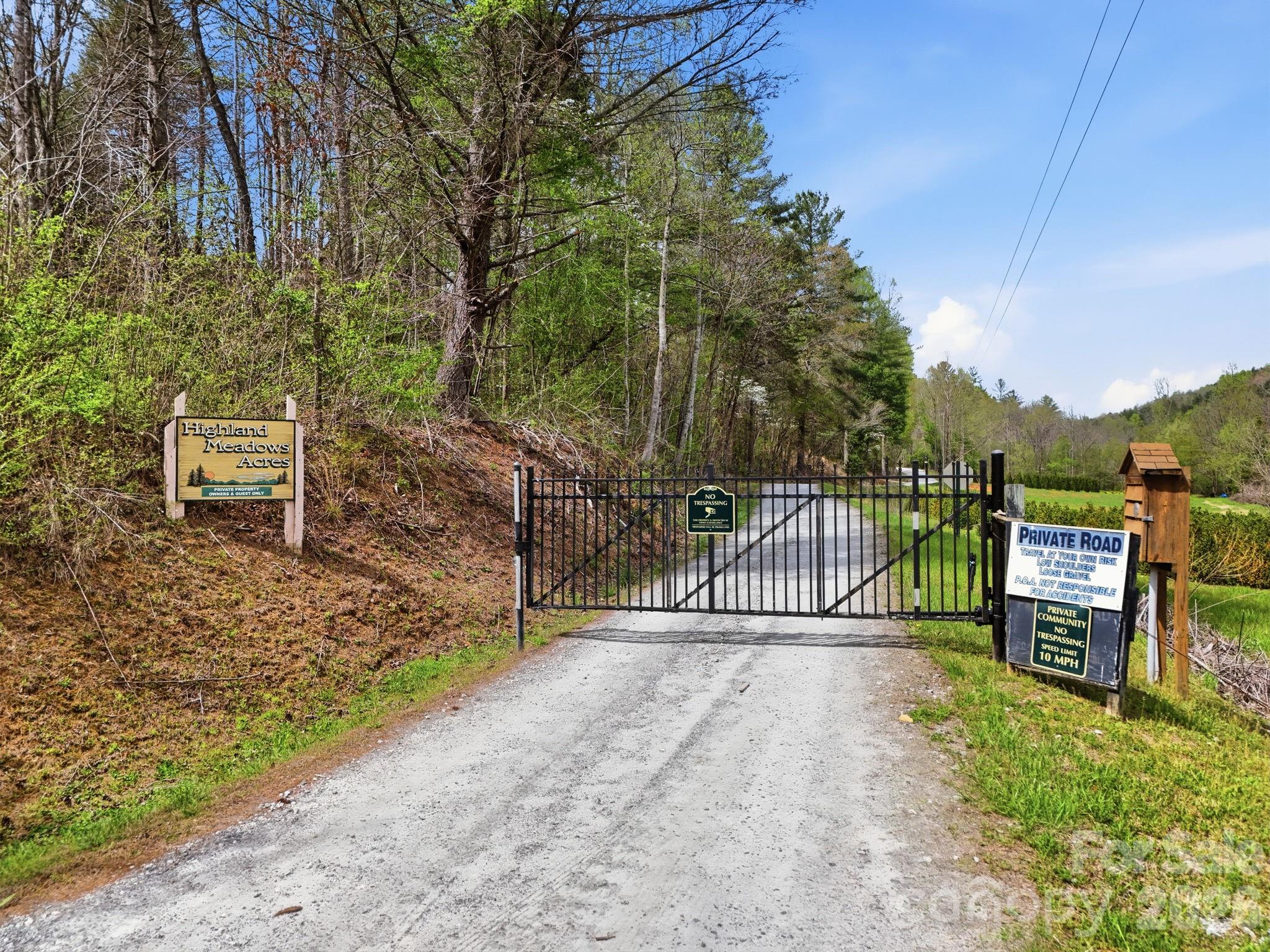 3455 Valley Drive — Lenoir