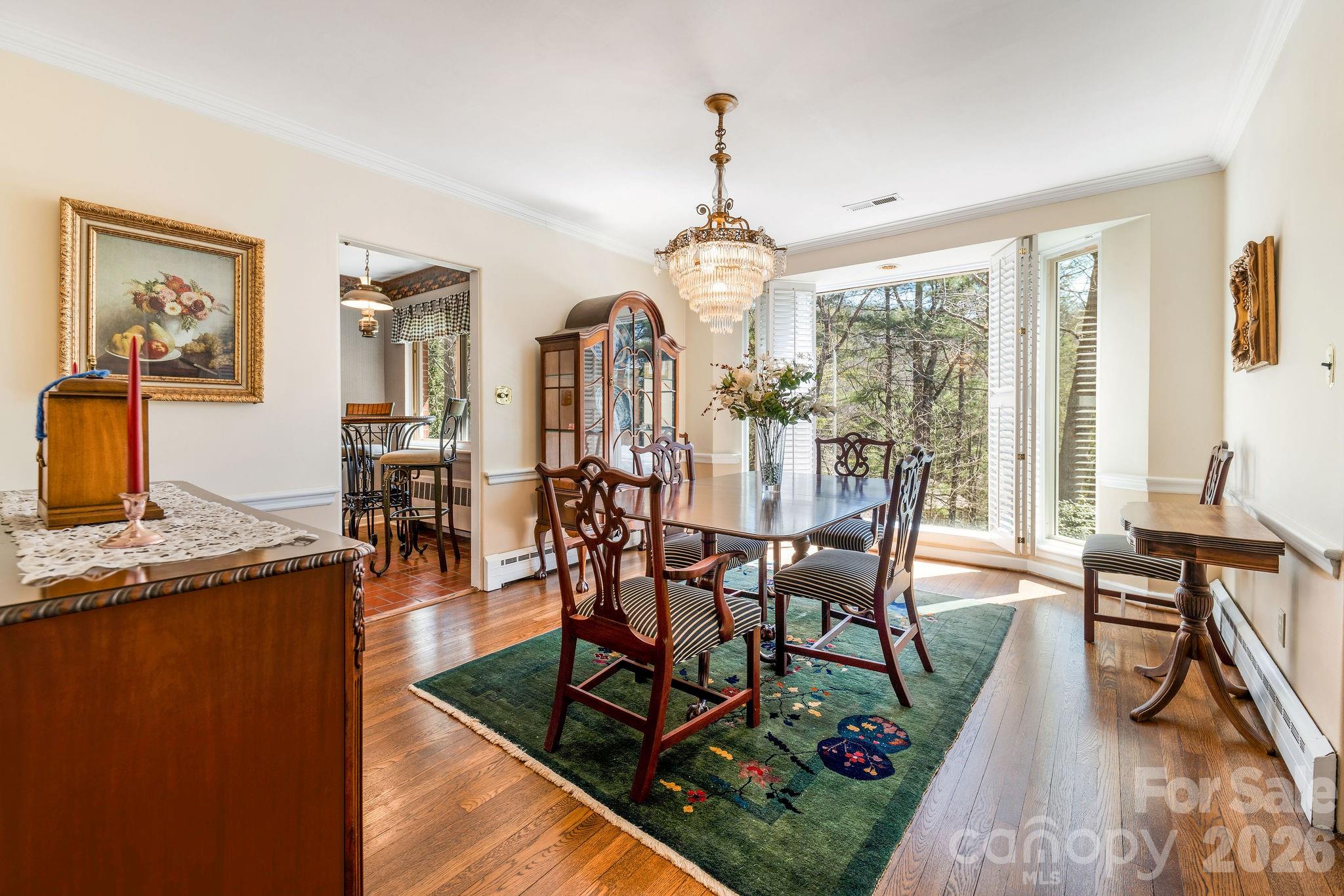 4 Dogwood Road — Asheville