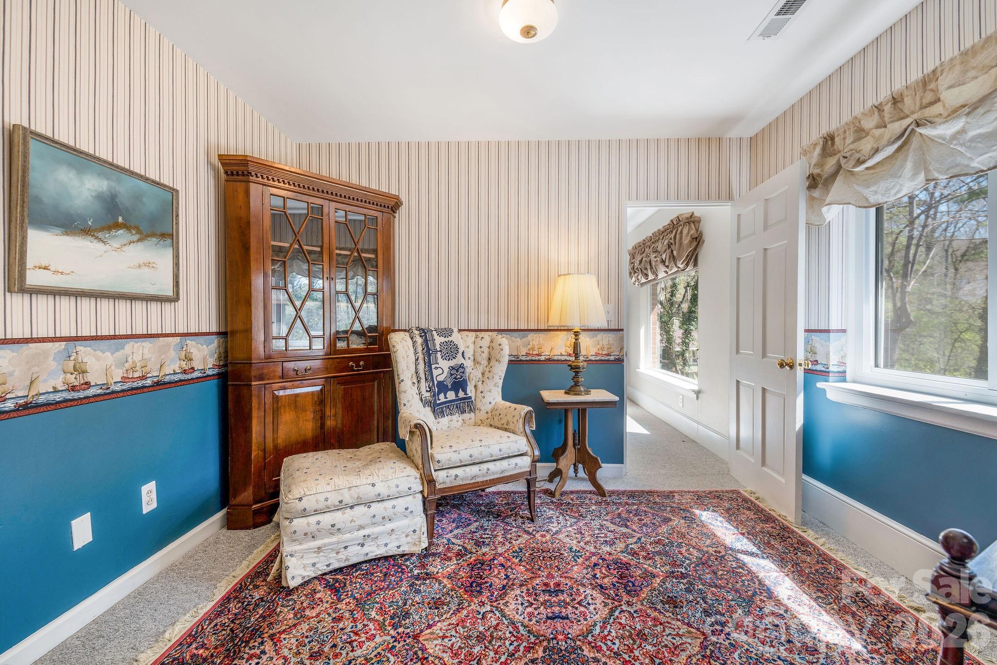 4 Dogwood Road — Asheville
